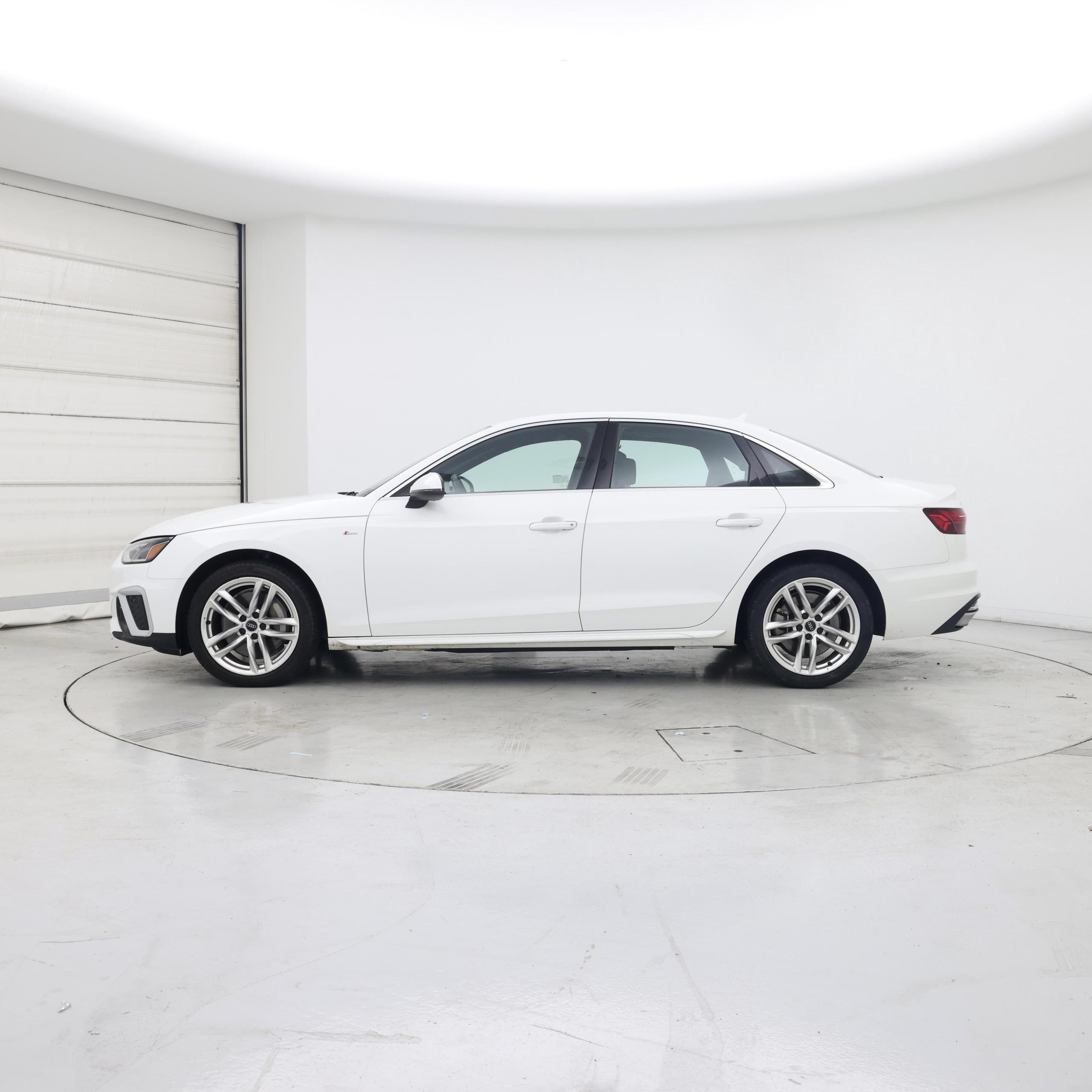 Thumbnail: 2020 Audi A4 - 3