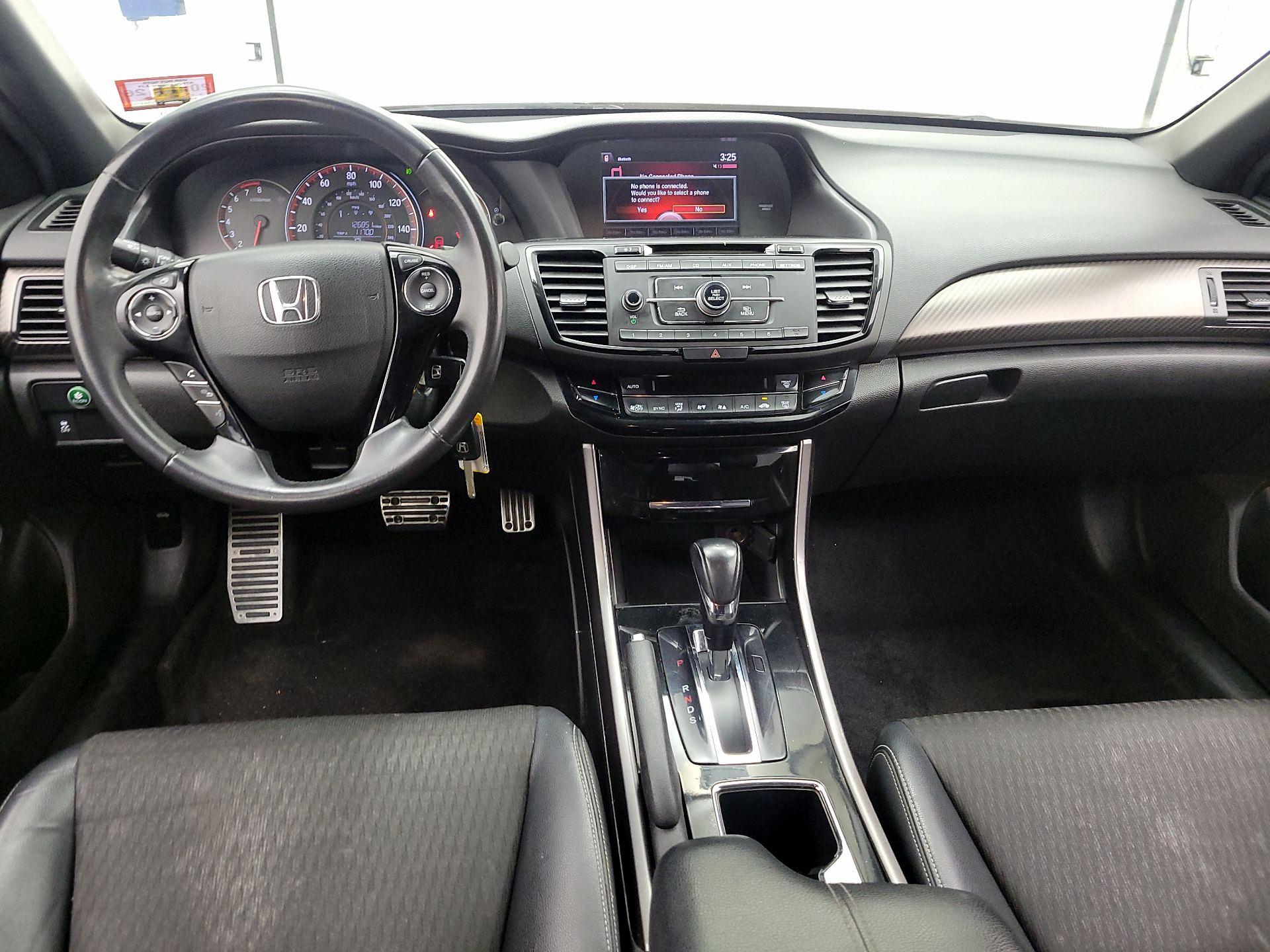 Thumbnail: 2016 Honda Accord - 9