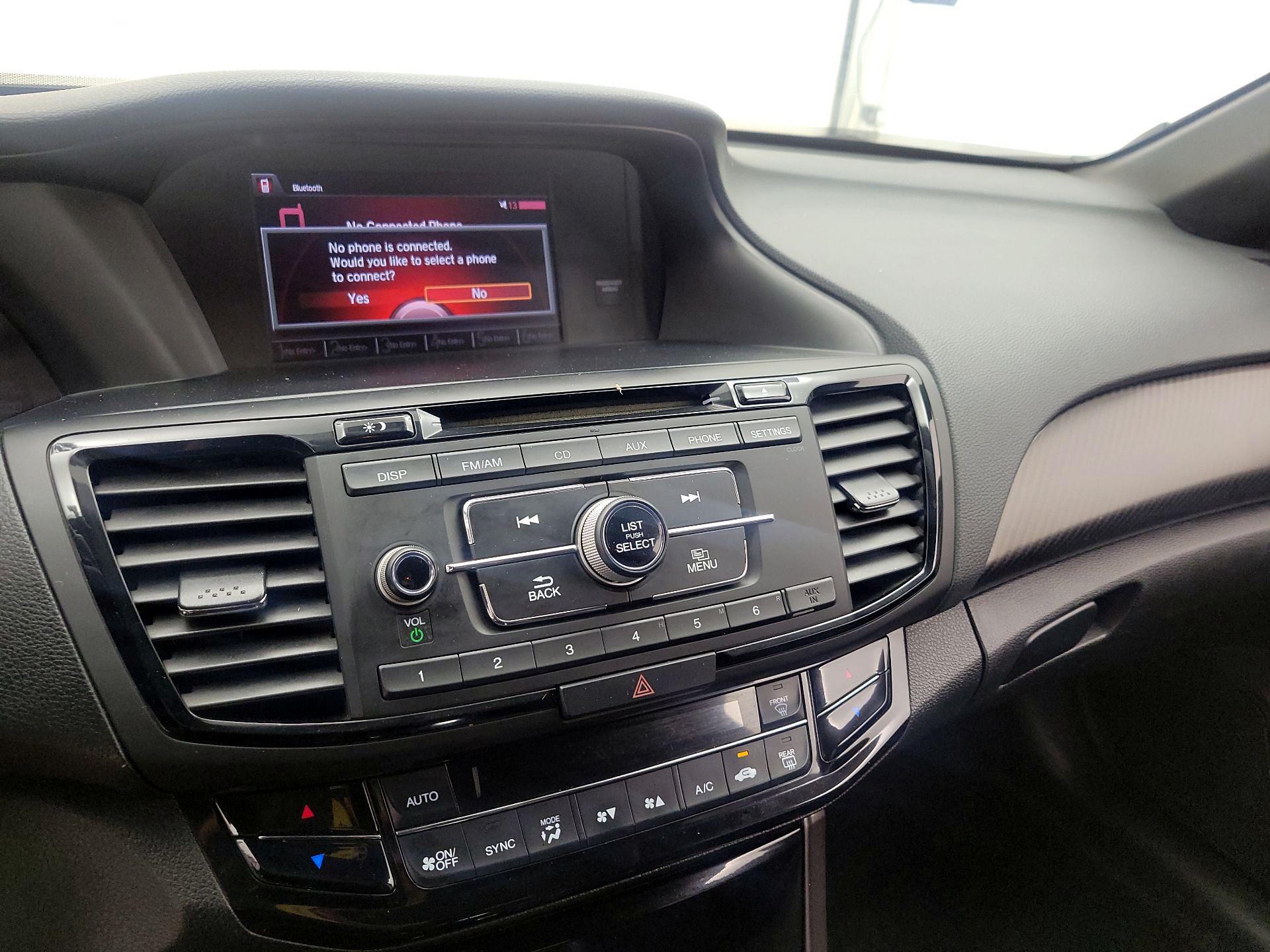 Thumbnail: 2016 Honda Accord - 15