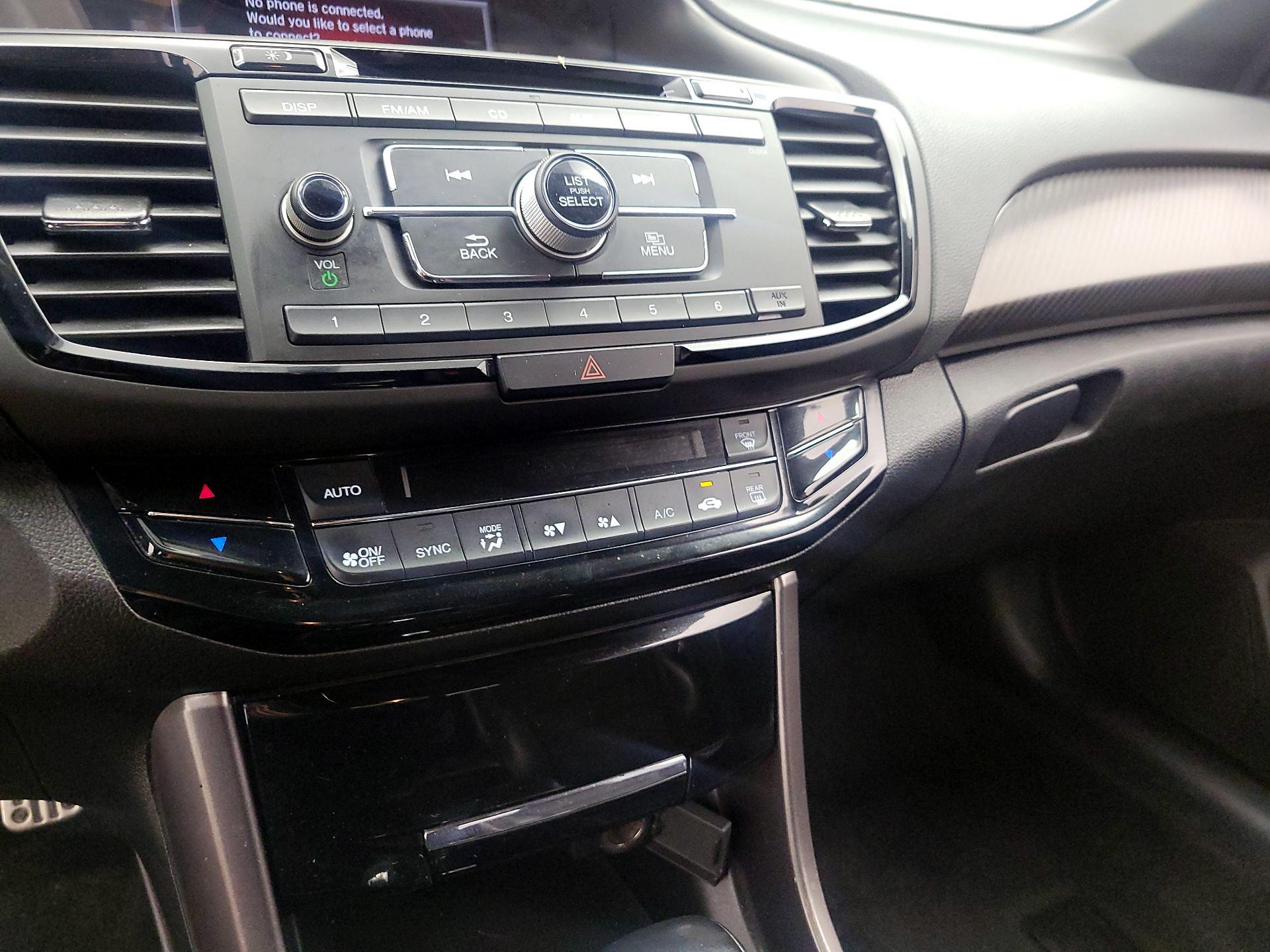 Thumbnail: 2016 Honda Accord - 16