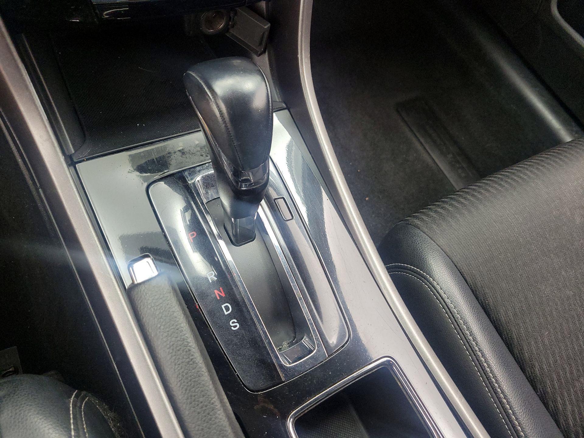 Thumbnail: 2016 Honda Accord - 17