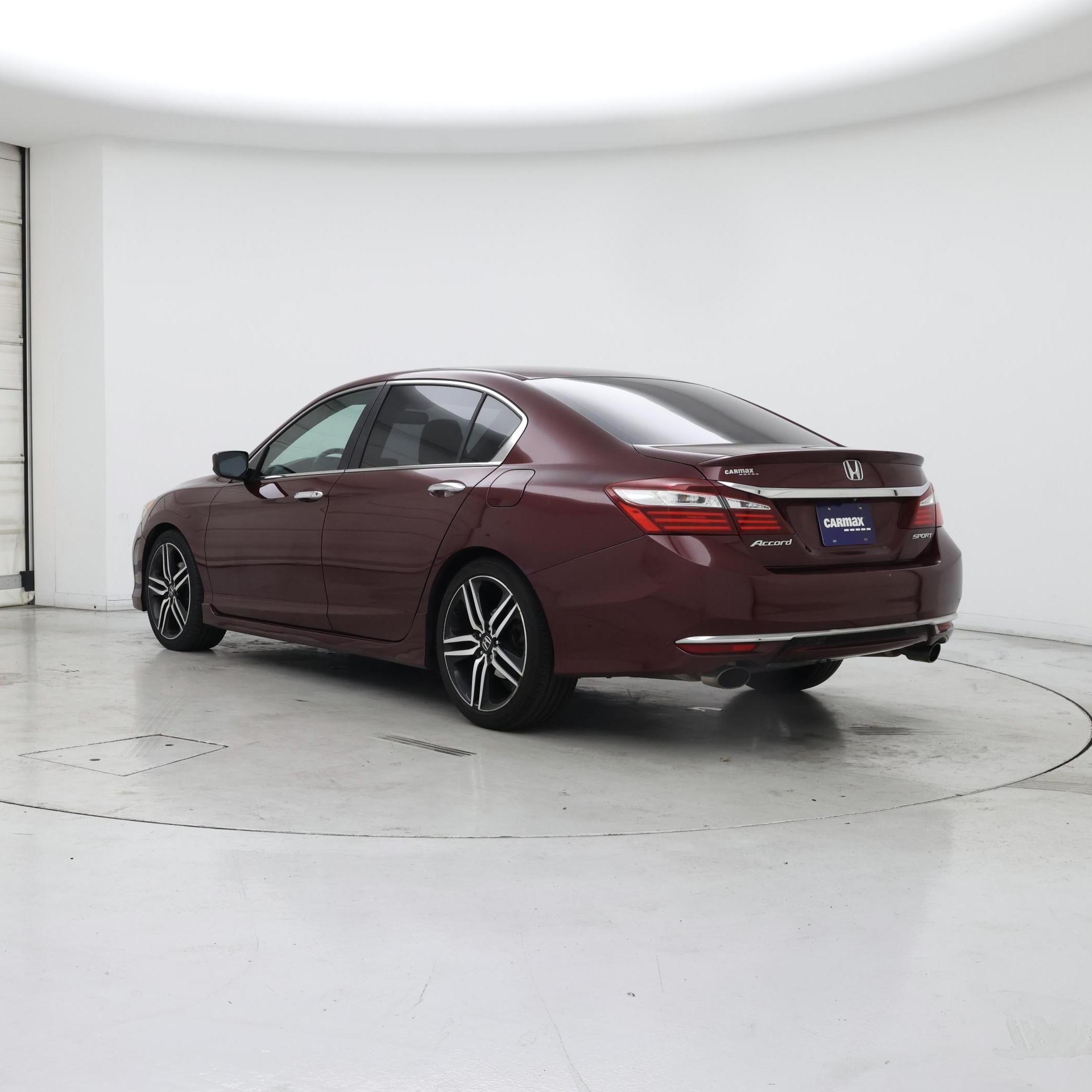 Thumbnail: 2016 Honda Accord - 2