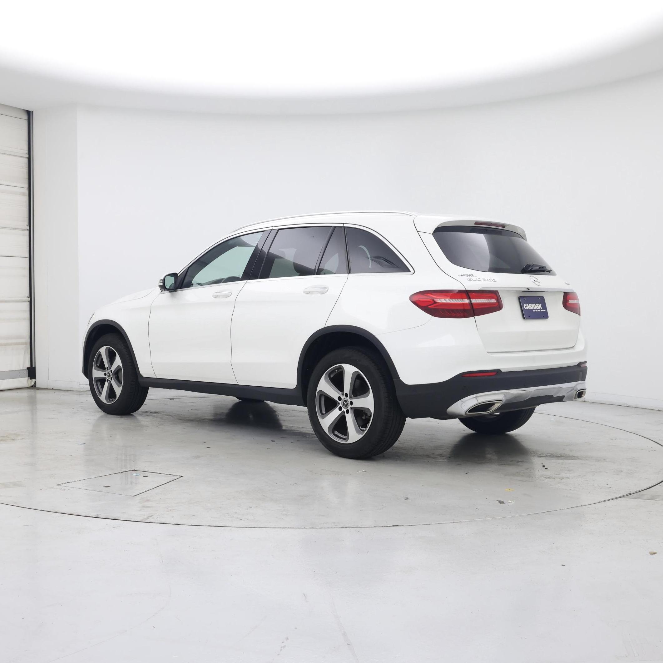 Thumbnail: 2018 Mercedes-Benz GLC - 2