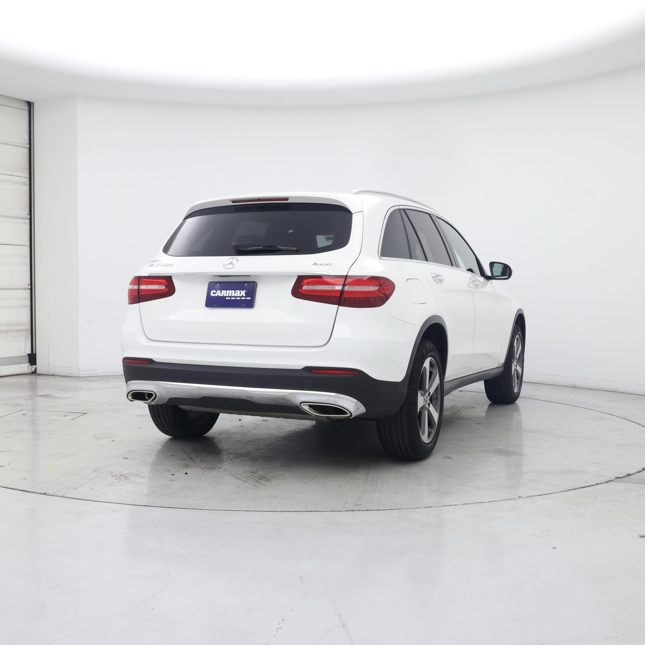 Thumbnail: 2018 Mercedes-Benz GLC - 8