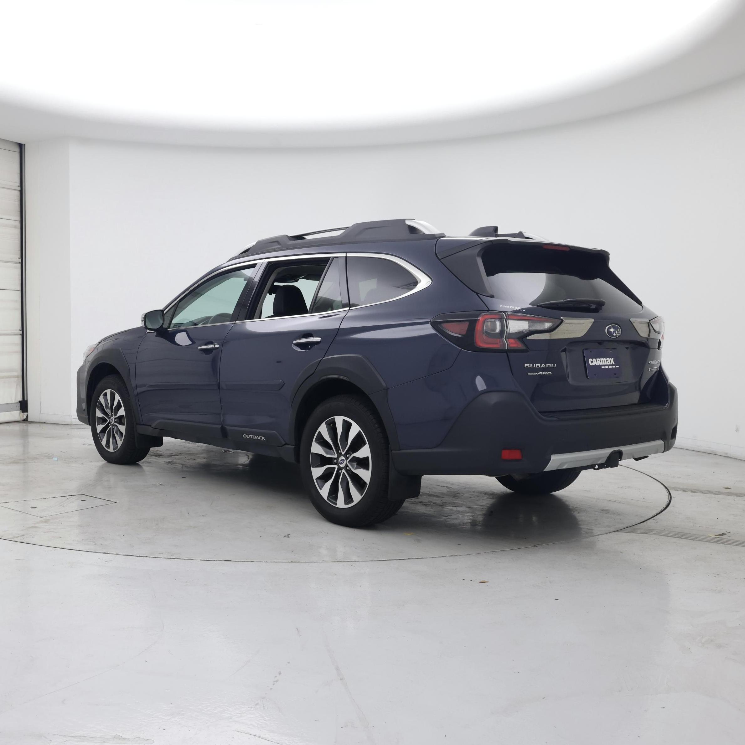 Thumbnail: 2023 Subaru Outback - 2