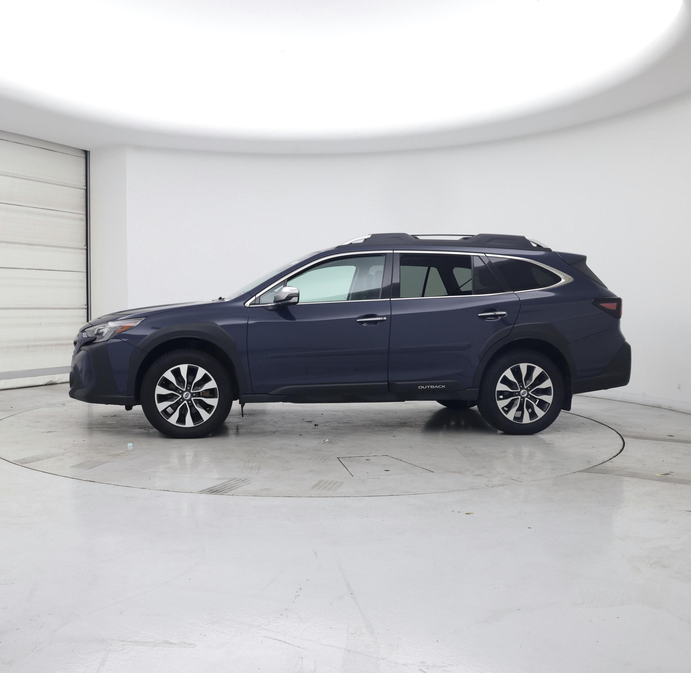 Thumbnail: 2023 Subaru Outback - 3