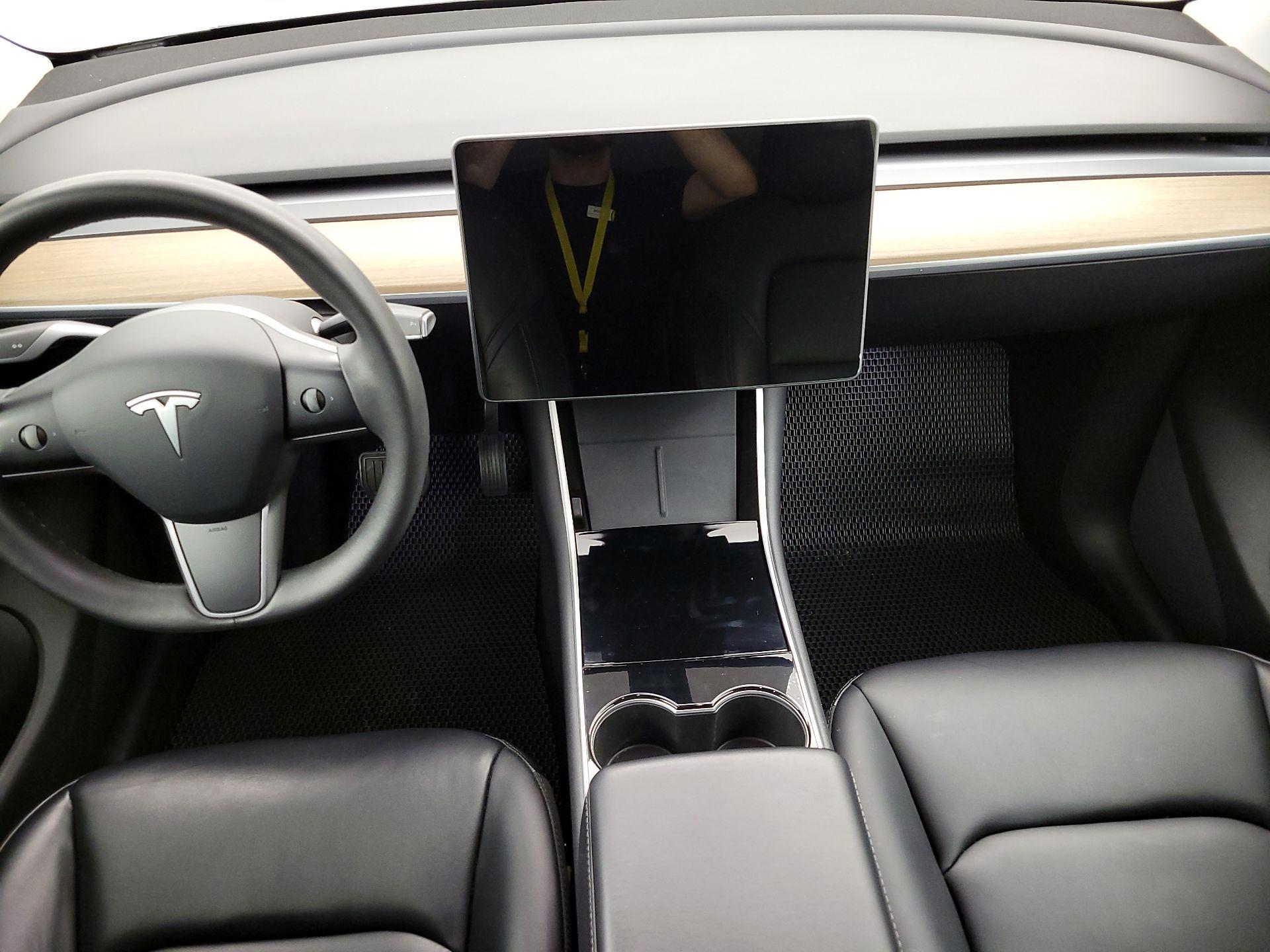 Thumbnail: 2021 Tesla Model Y - 9