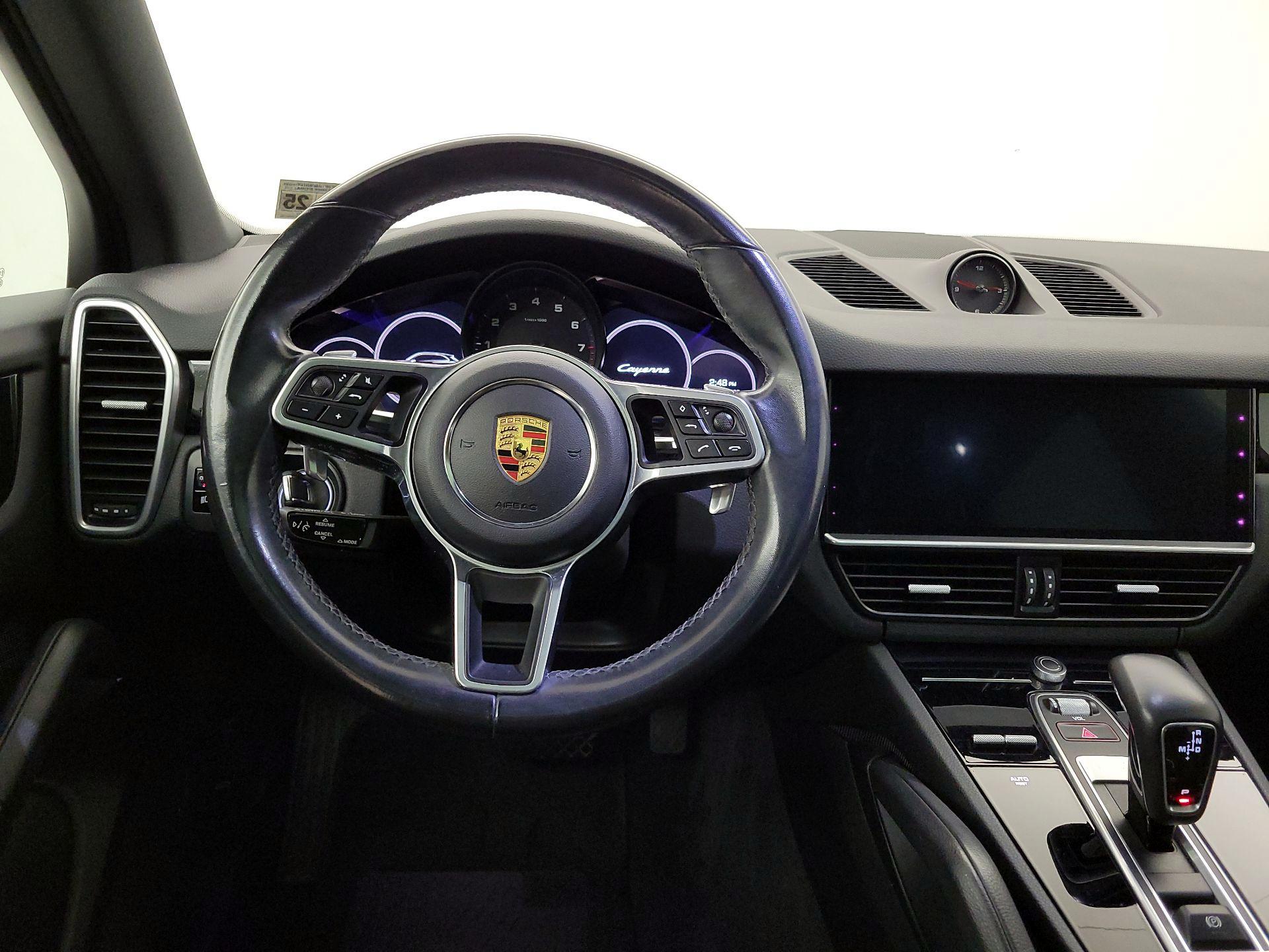 Thumbnail: 2021 Porsche Cayenne - 10