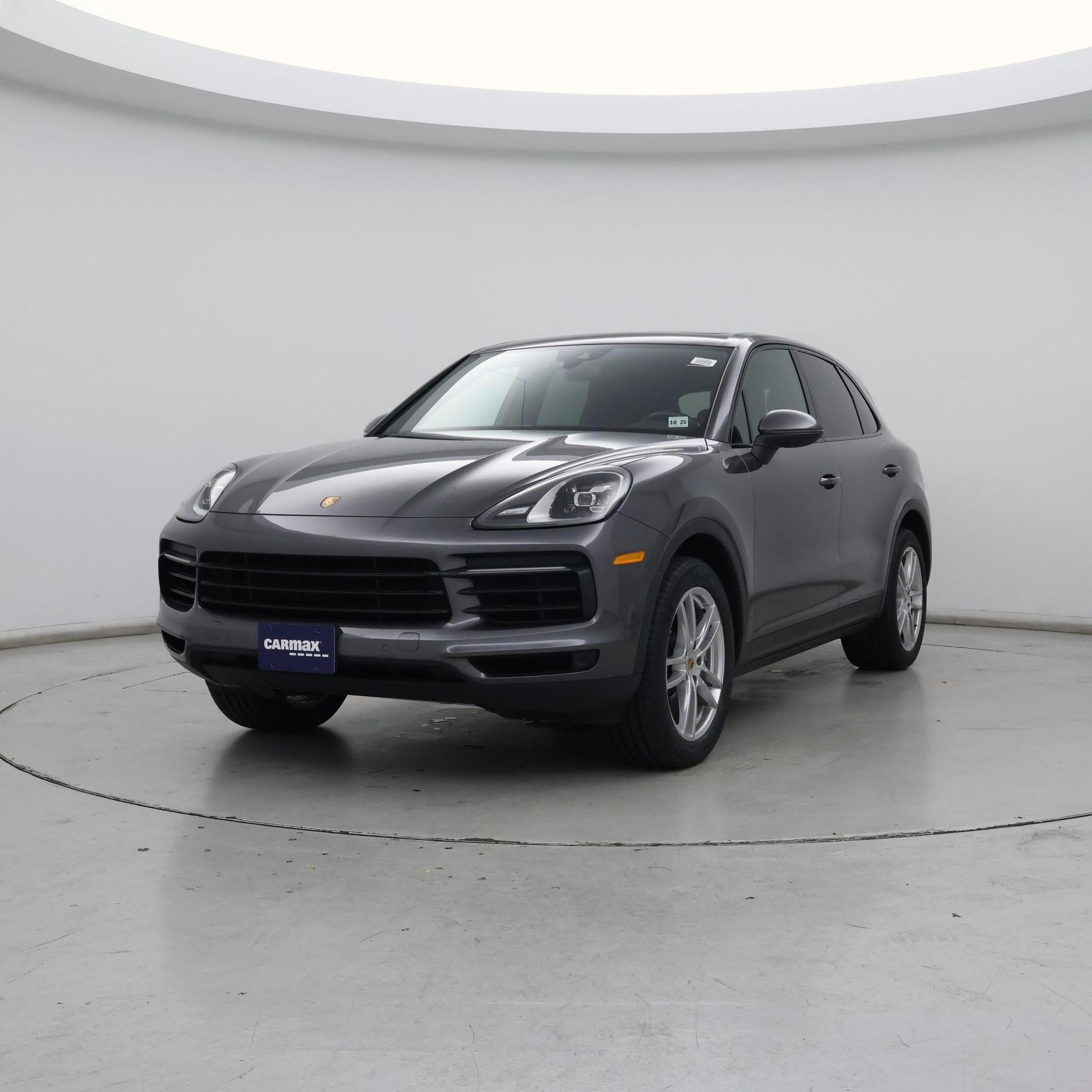 Thumbnail: 2021 Porsche Cayenne - 4