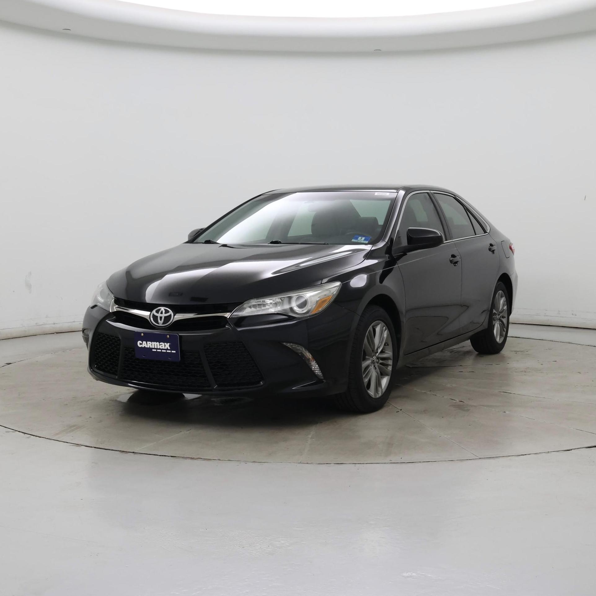 Thumbnail: 2017 Toyota Camry - 4