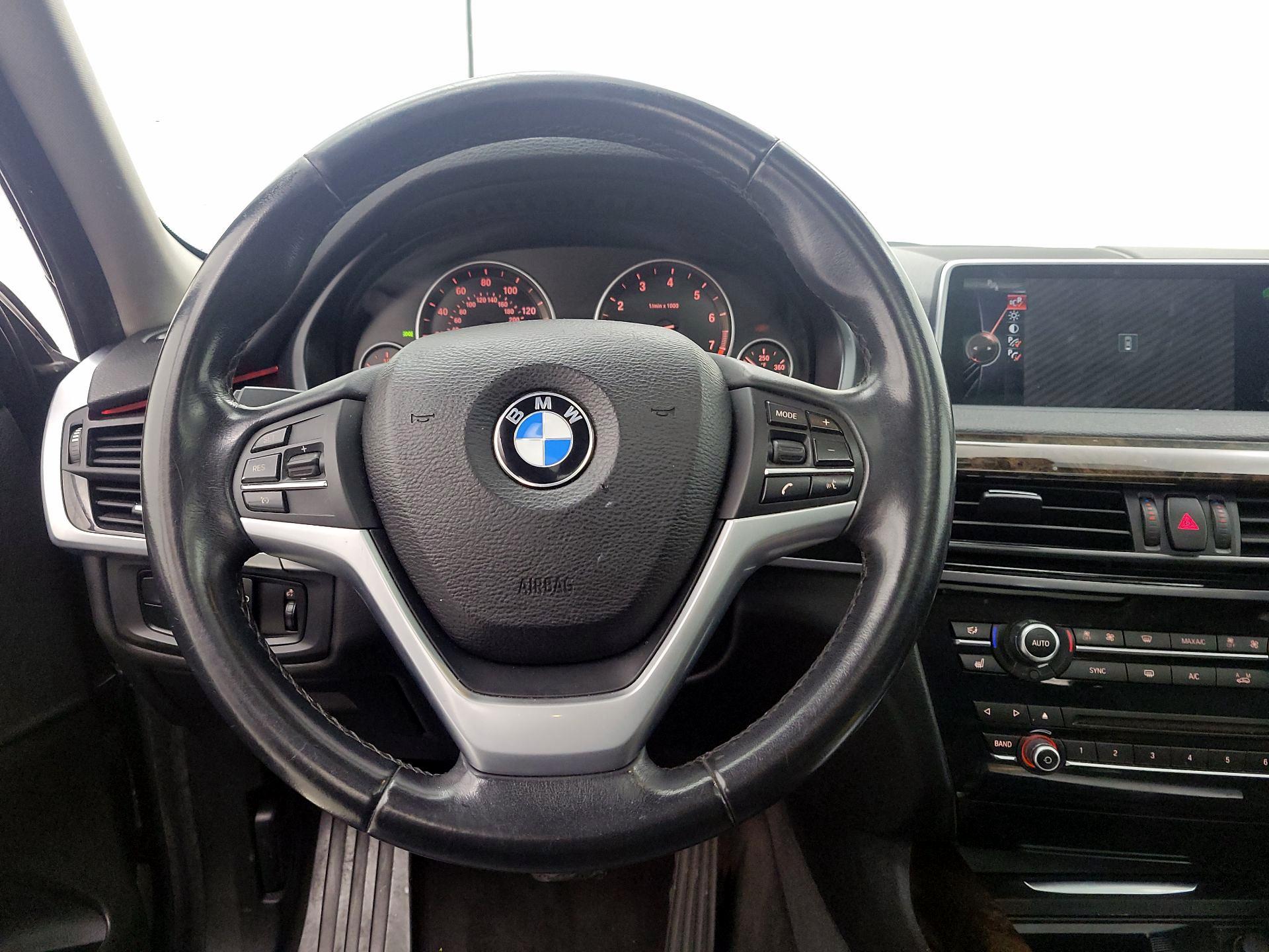 Thumbnail: 2022 BMW X3 - 10