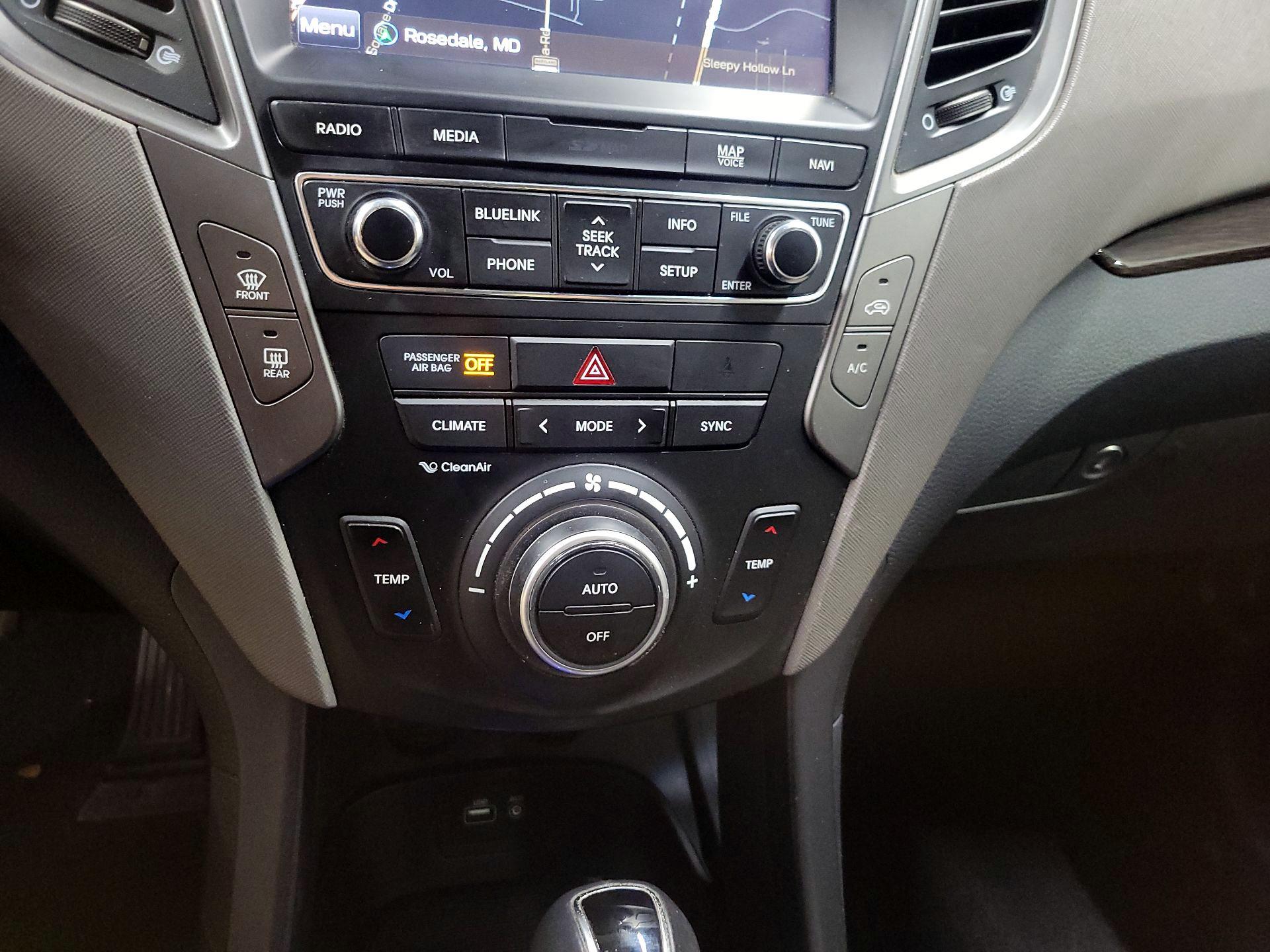 Thumbnail: 2017 Hyundai Santa Fe - 17