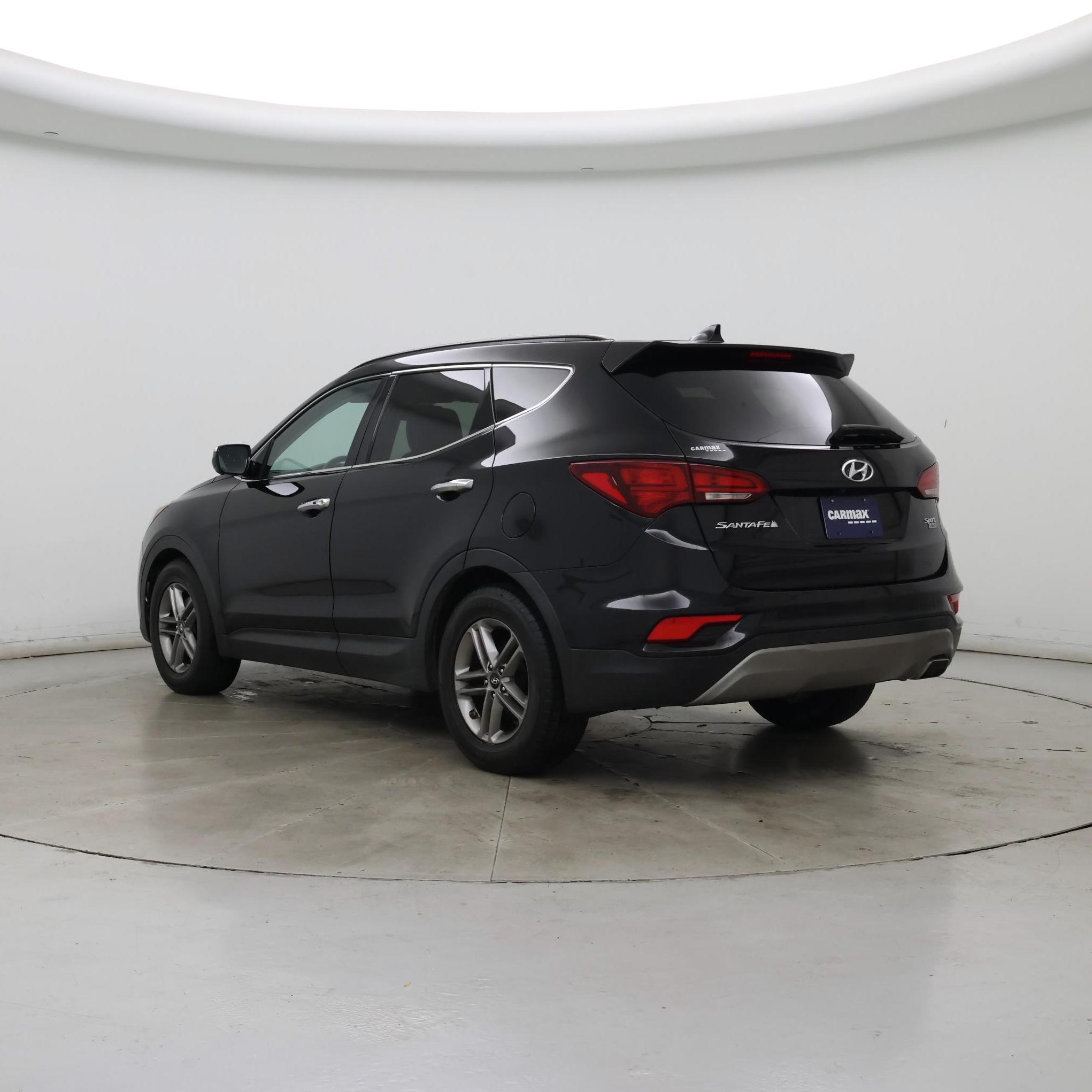 Thumbnail: 2017 Hyundai Santa Fe - 2