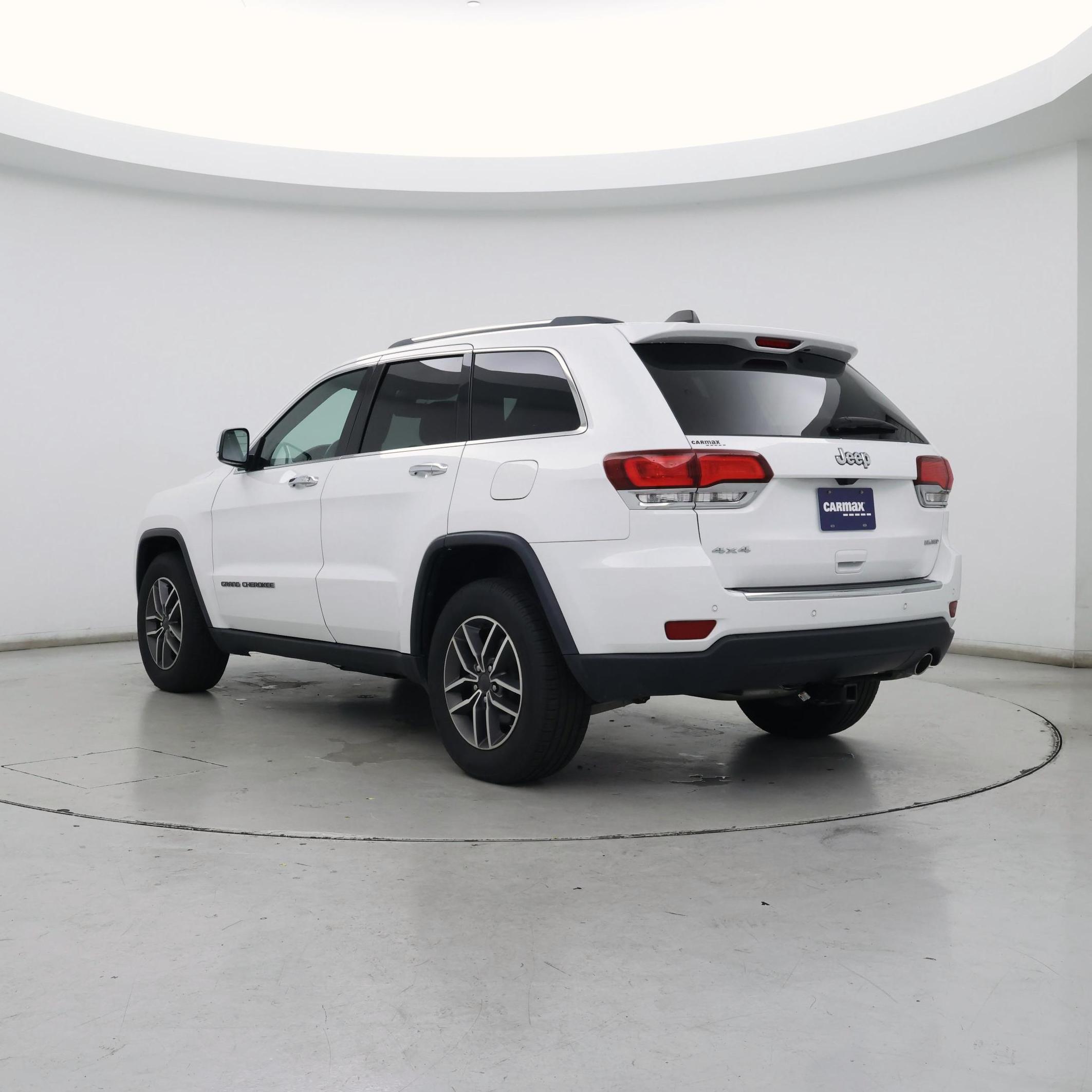 Thumbnail: 2020 Jeep Grand Cherokee - 2