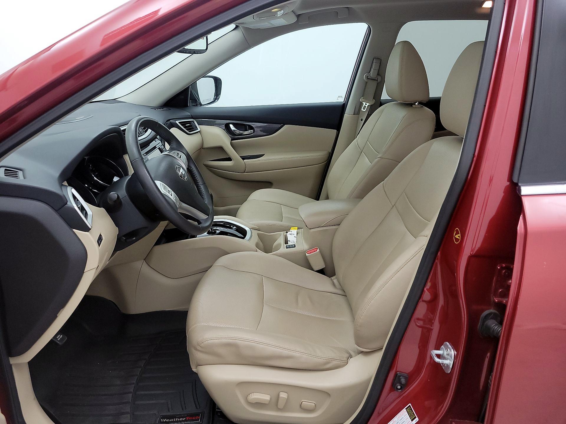 Thumbnail: 2016 Nissan Rogue - 11