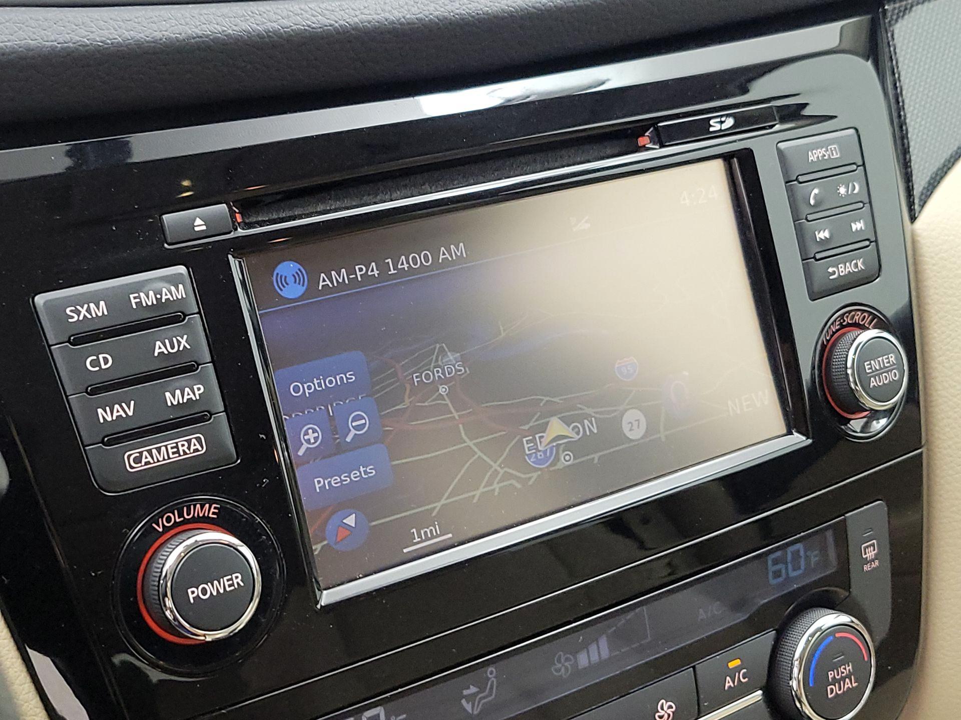 Thumbnail: 2016 Nissan Rogue - 14