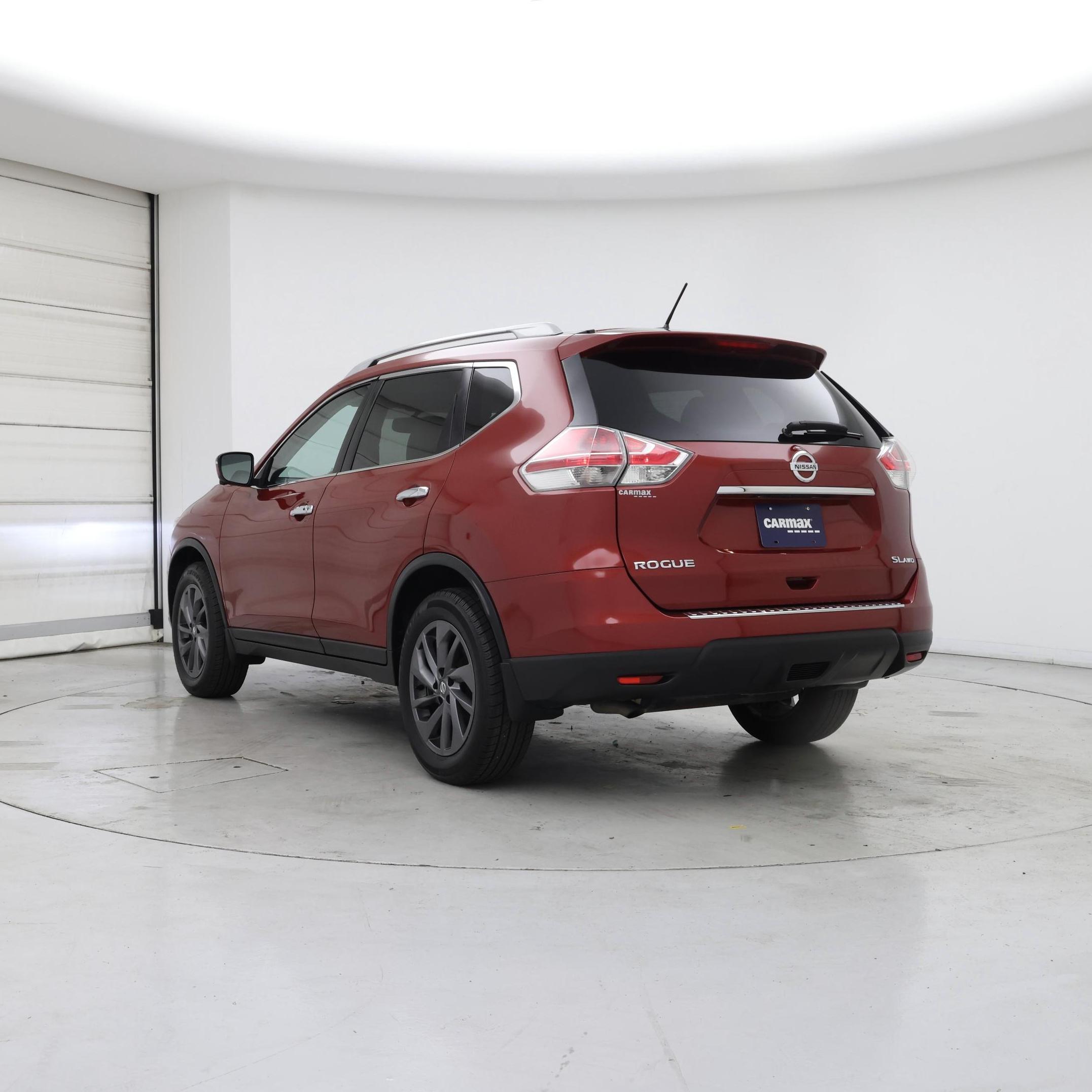 Thumbnail: 2016 Nissan Rogue - 2