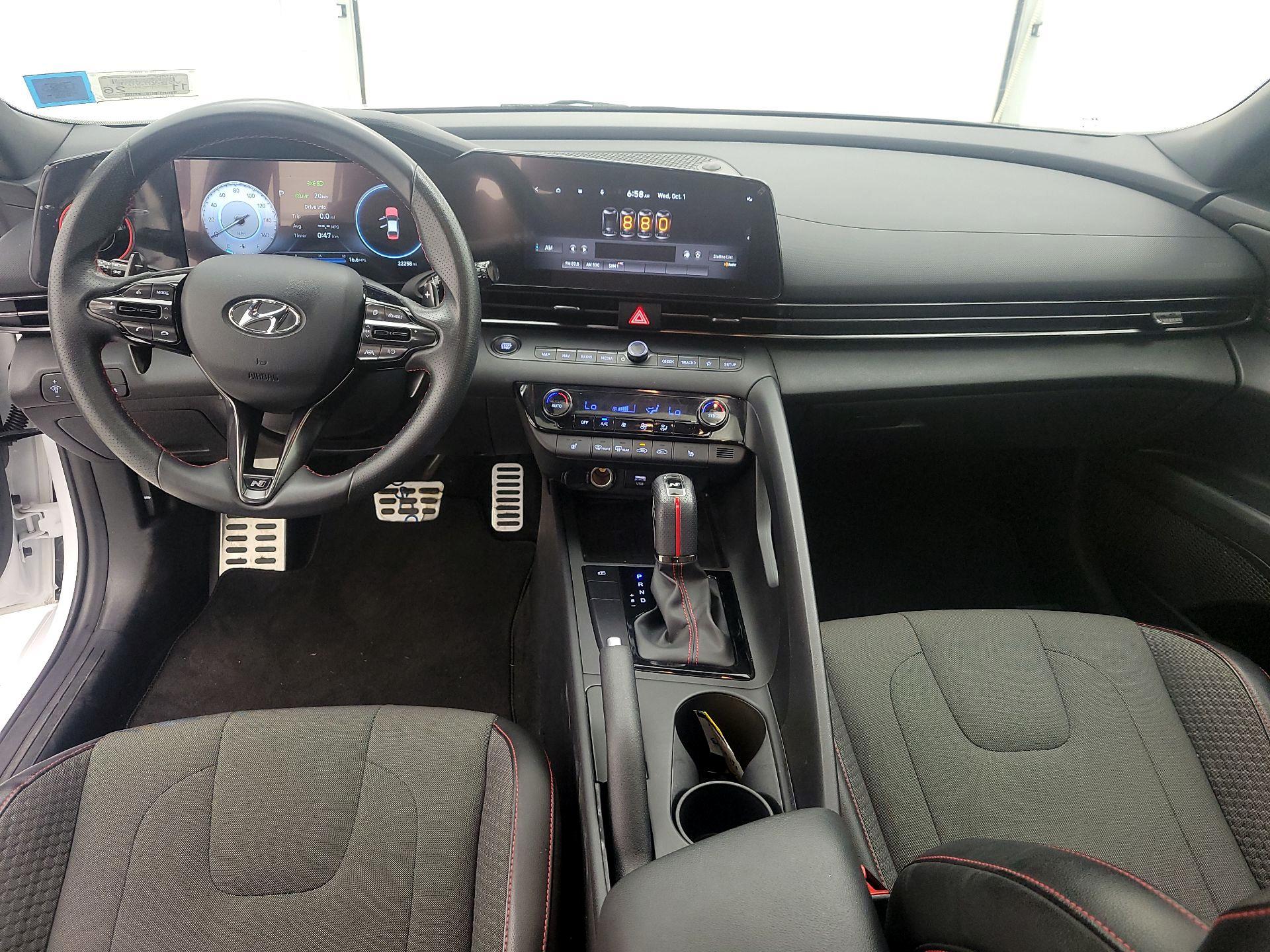 Thumbnail: 2023 Hyundai Elantra - 9