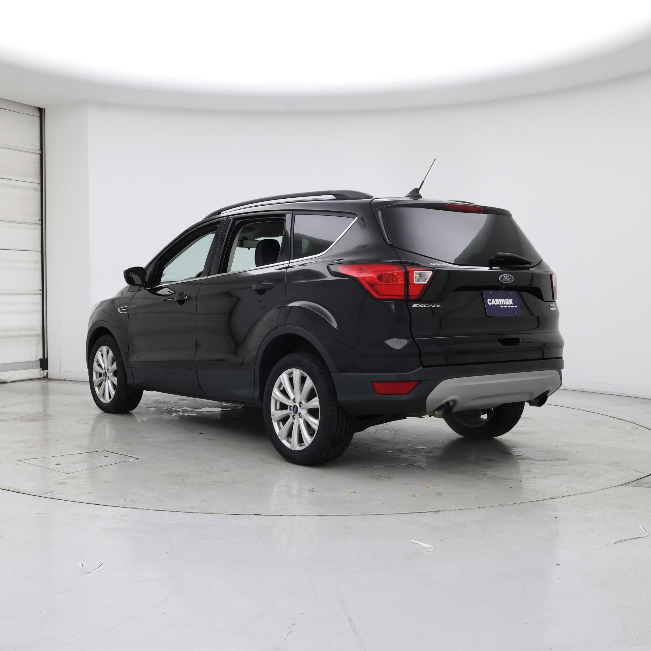 Thumbnail: 2019 Ford Escape - 2