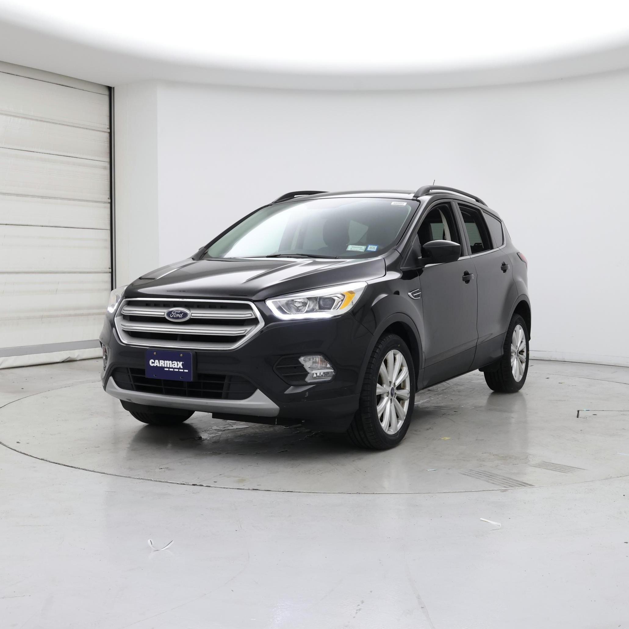 Thumbnail: 2019 Ford Escape - 4