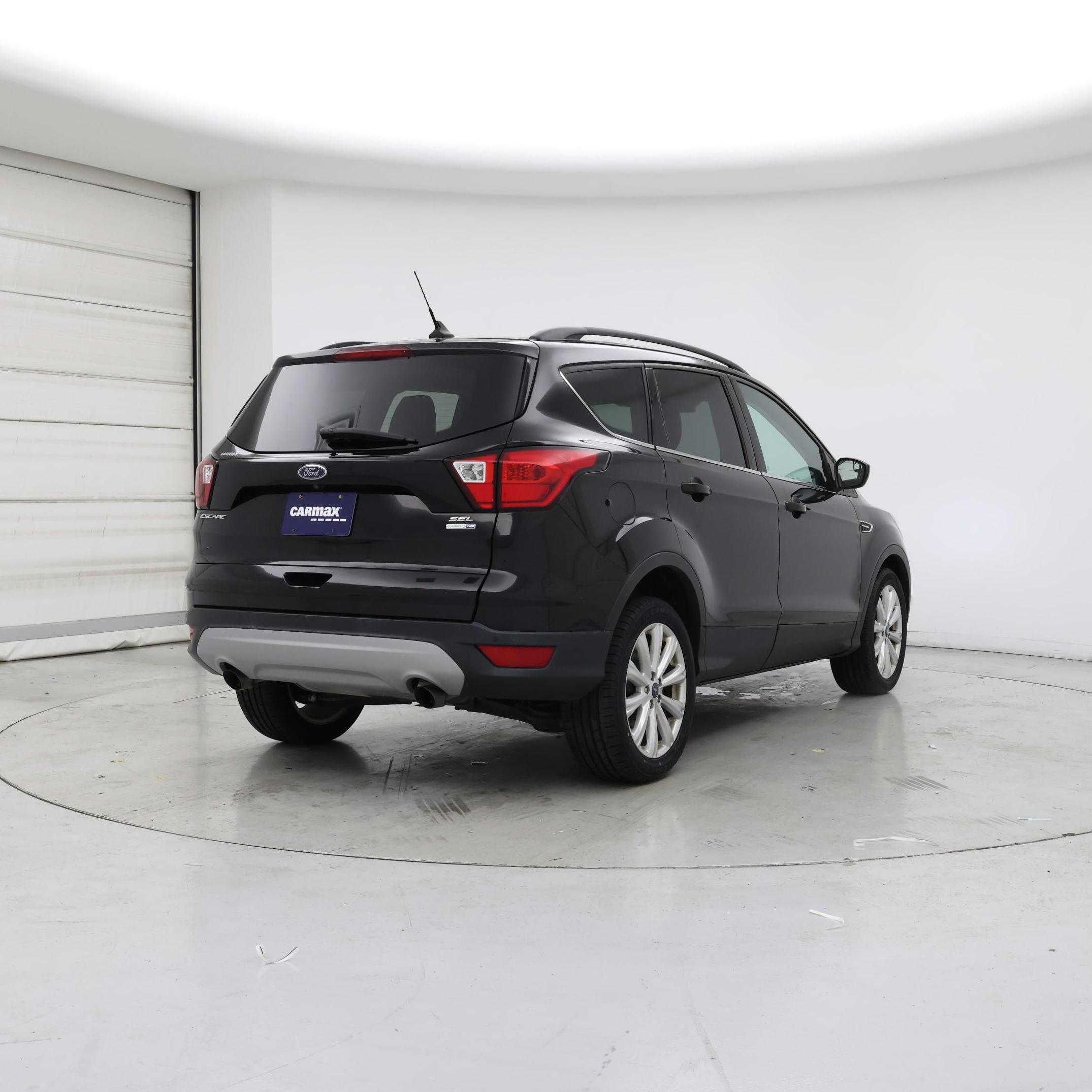 Thumbnail: 2019 Ford Escape - 8