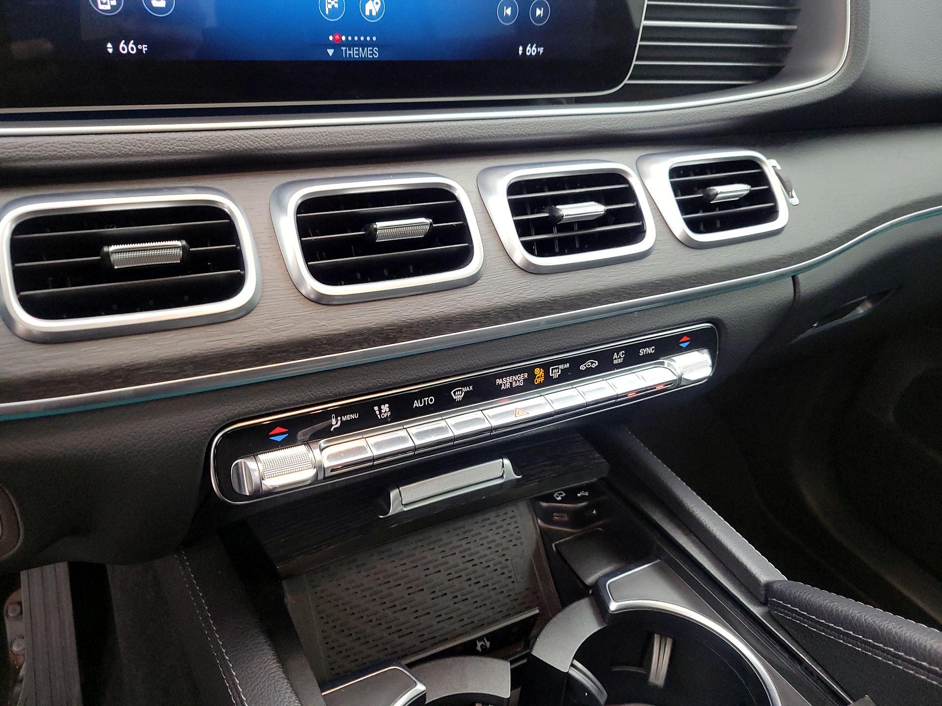 Thumbnail: 2021 Mercedes-Benz GLE - 16