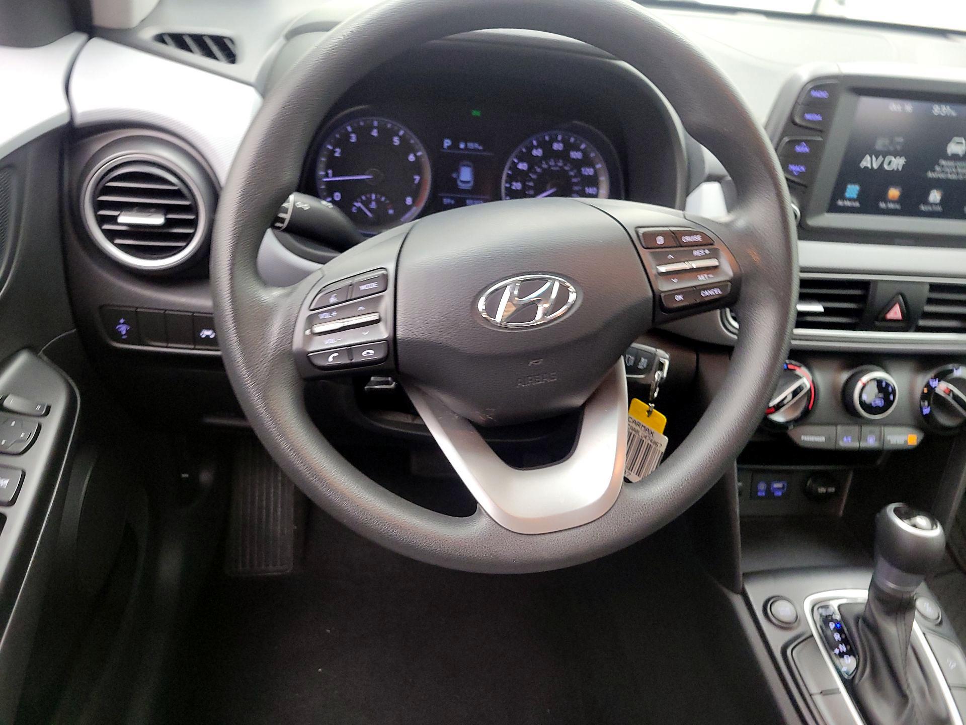 Thumbnail: 2020 Hyundai Kona - 10