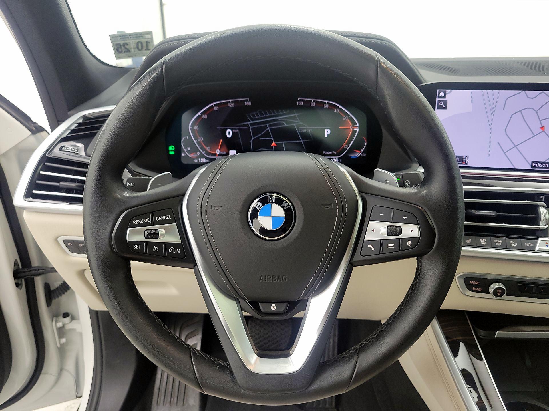 Thumbnail: 2021 BMW X5 - 10