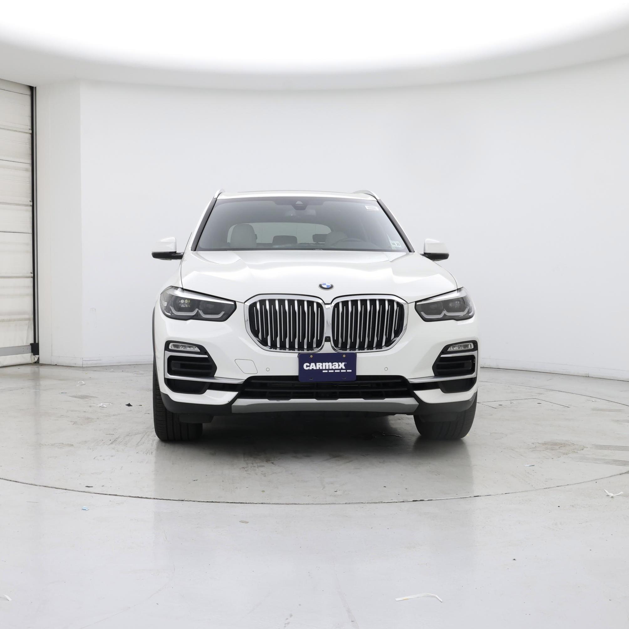 Thumbnail: 2021 BMW X5 - 5