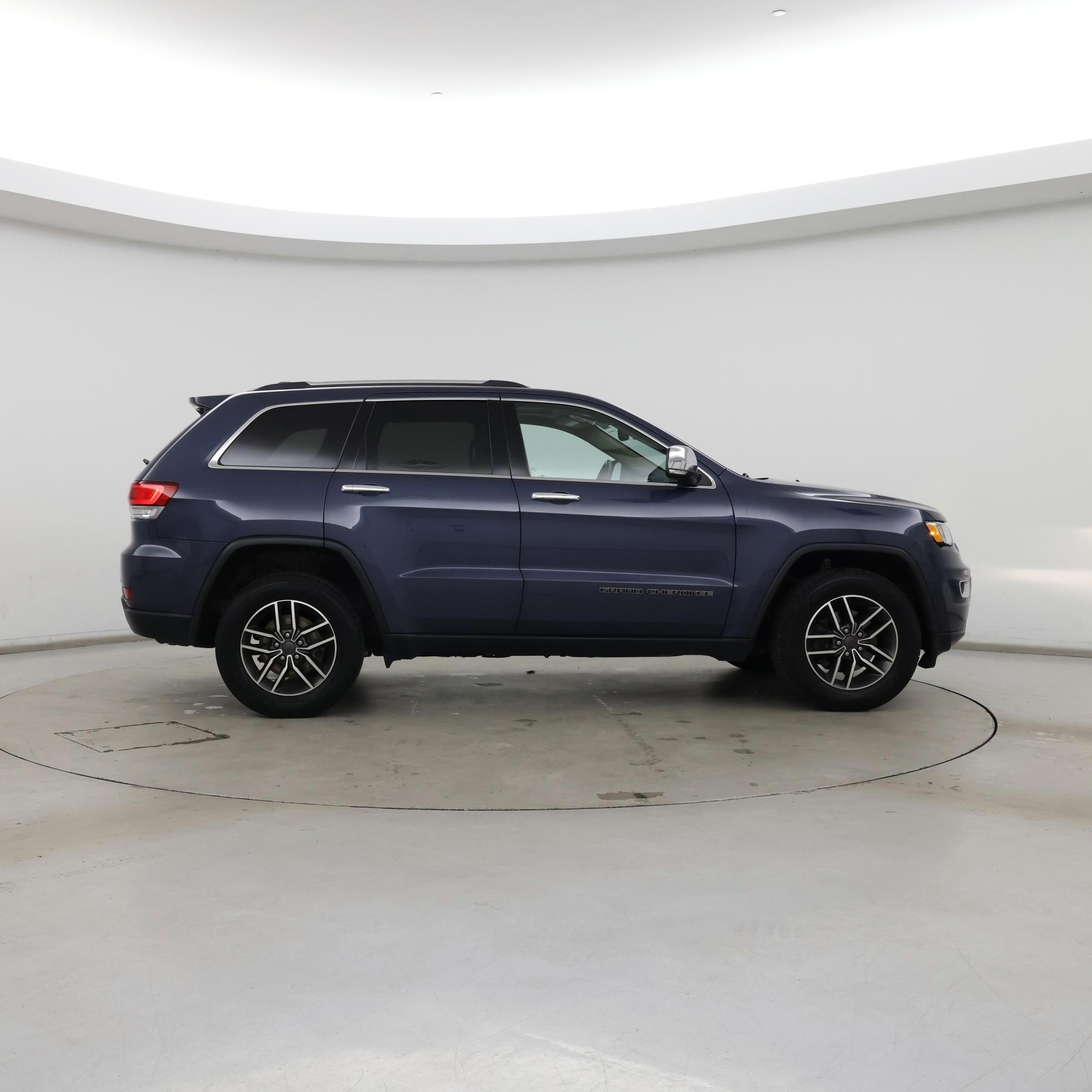 Thumbnail: 2020 Jeep Grand Cherokee - 7