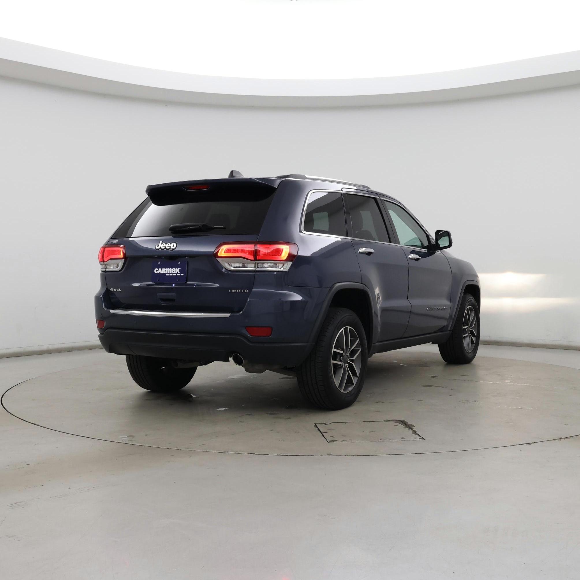 Thumbnail: 2020 Jeep Grand Cherokee - 8