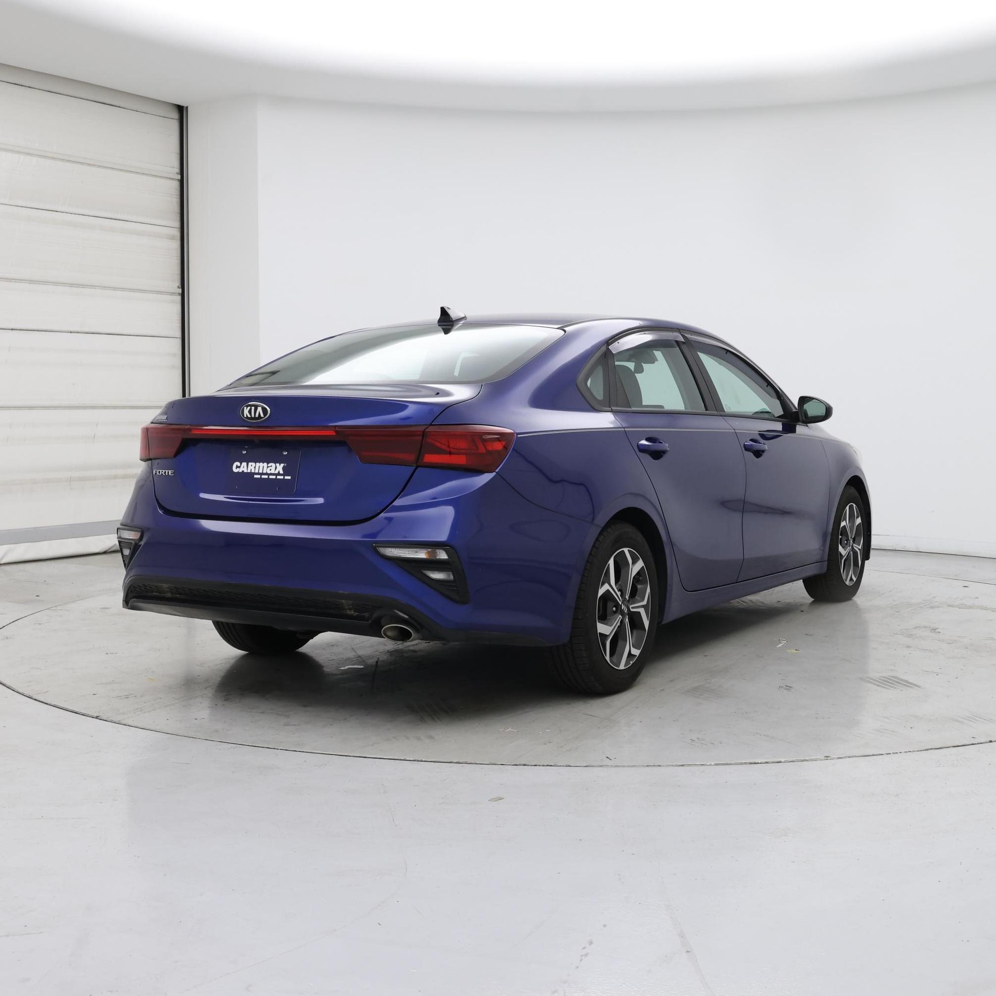 Thumbnail: 2020 Kia Forte - 8