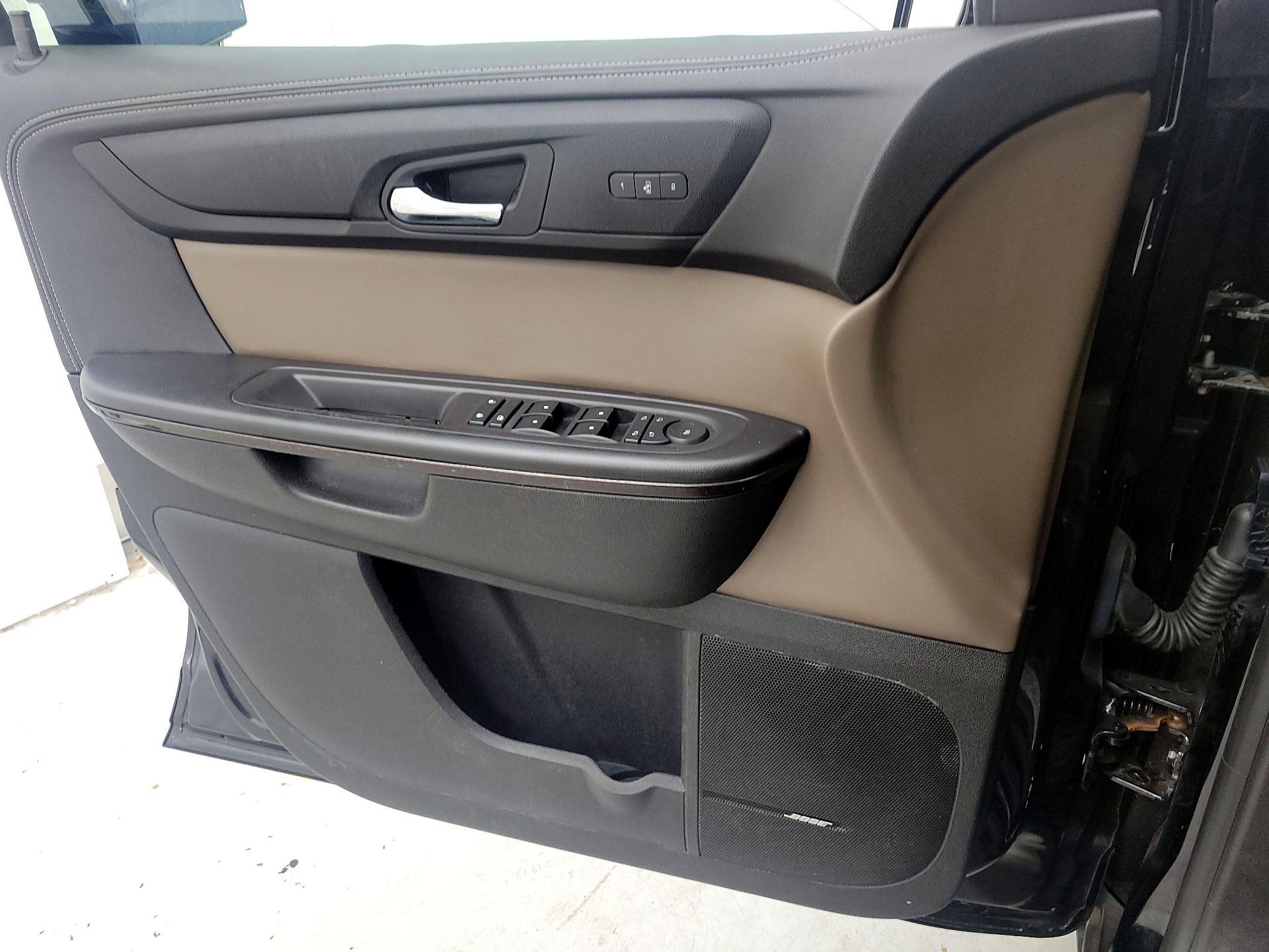 Thumbnail: 2017 GMC Acadia - 12