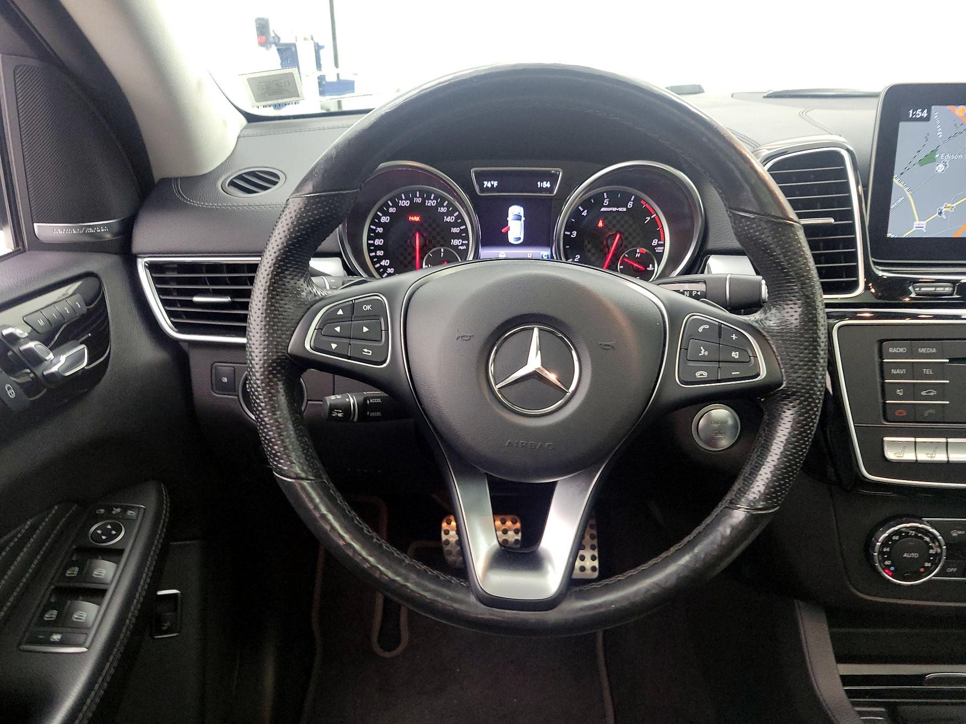 Thumbnail: 2018 Mercedes-Benz GLE - 10