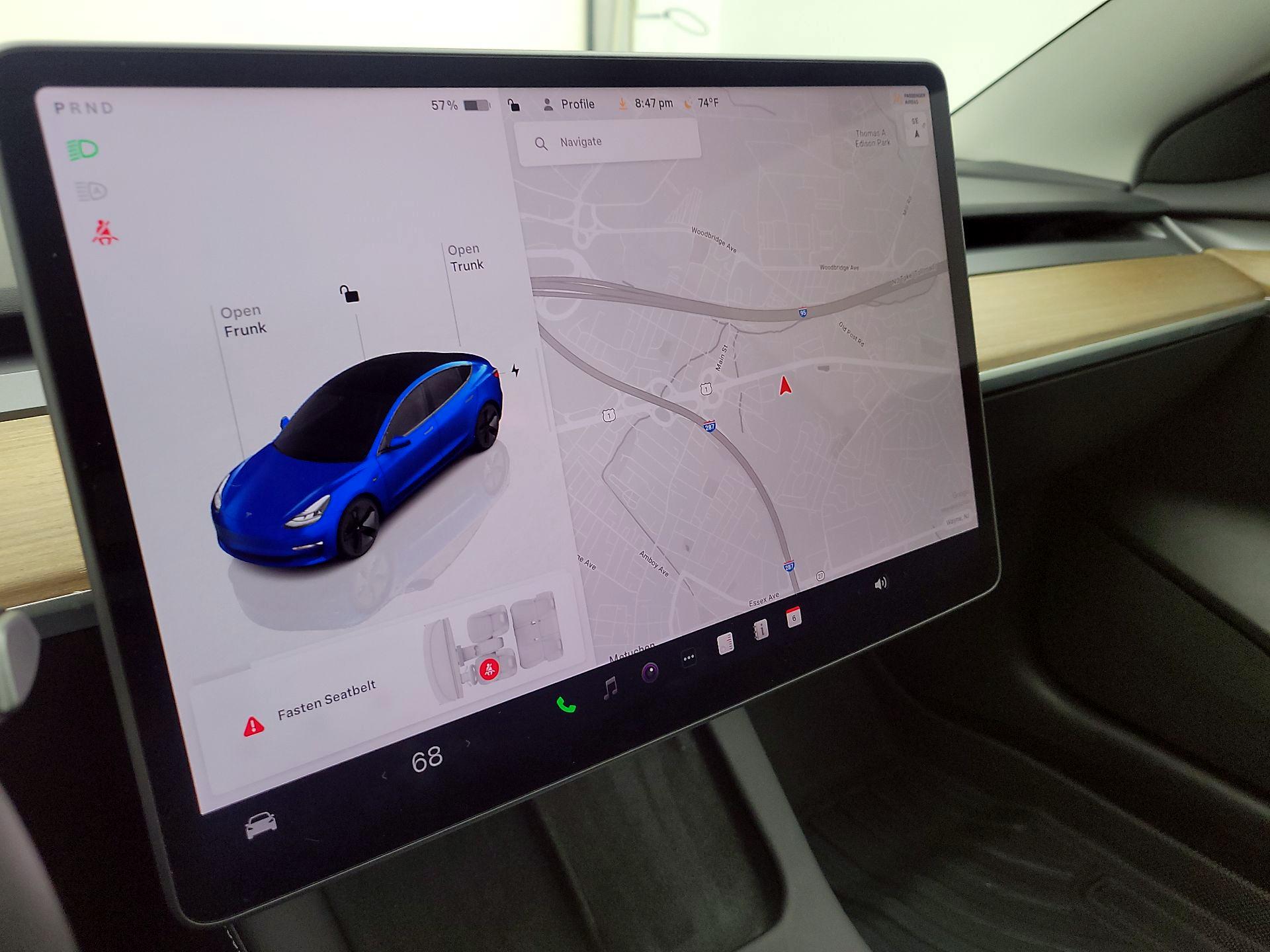 Thumbnail: 2023 Tesla Model 3 - 13