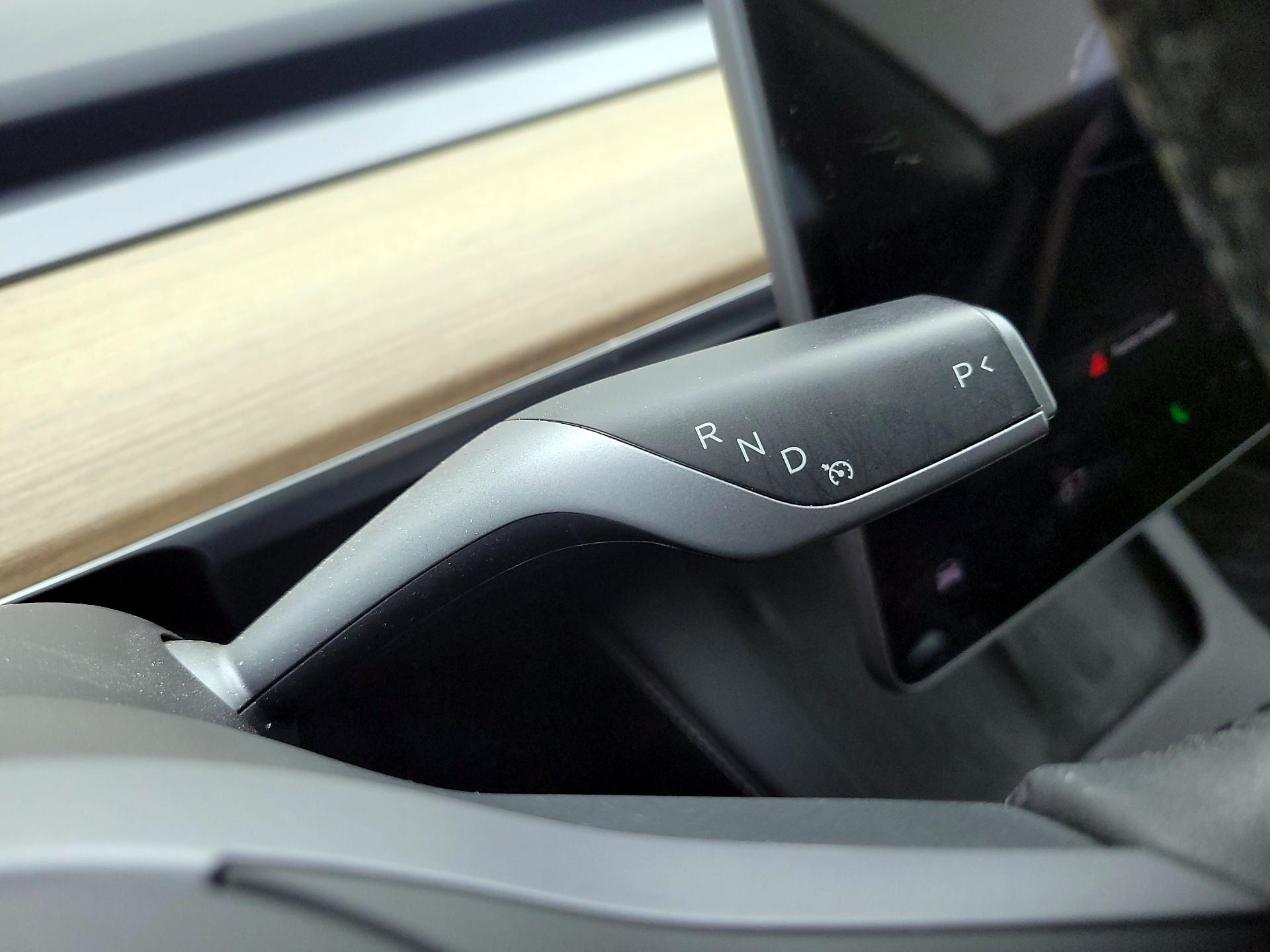 Thumbnail: 2023 Tesla Model 3 - 17