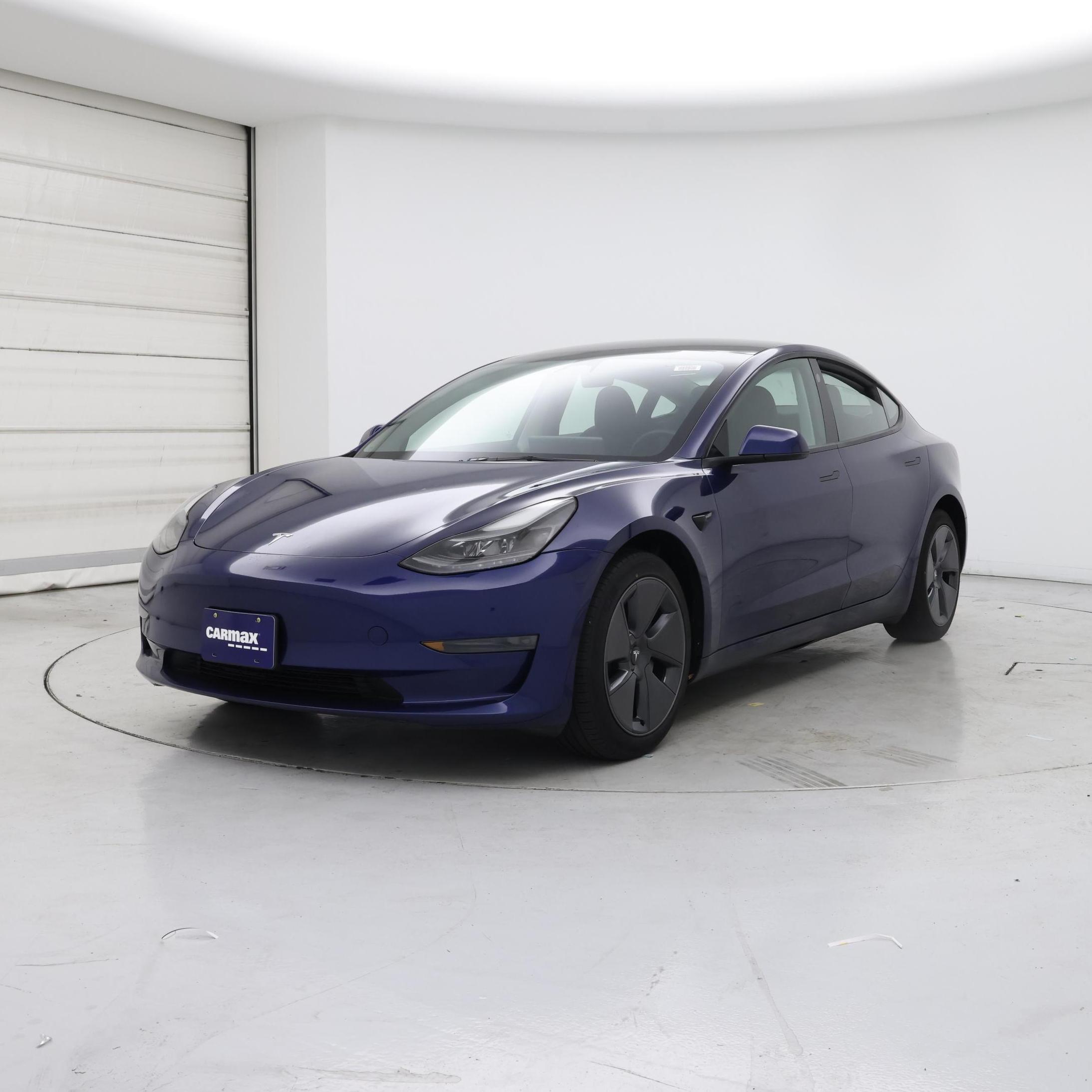 Thumbnail: 2023 Tesla Model 3 - 4