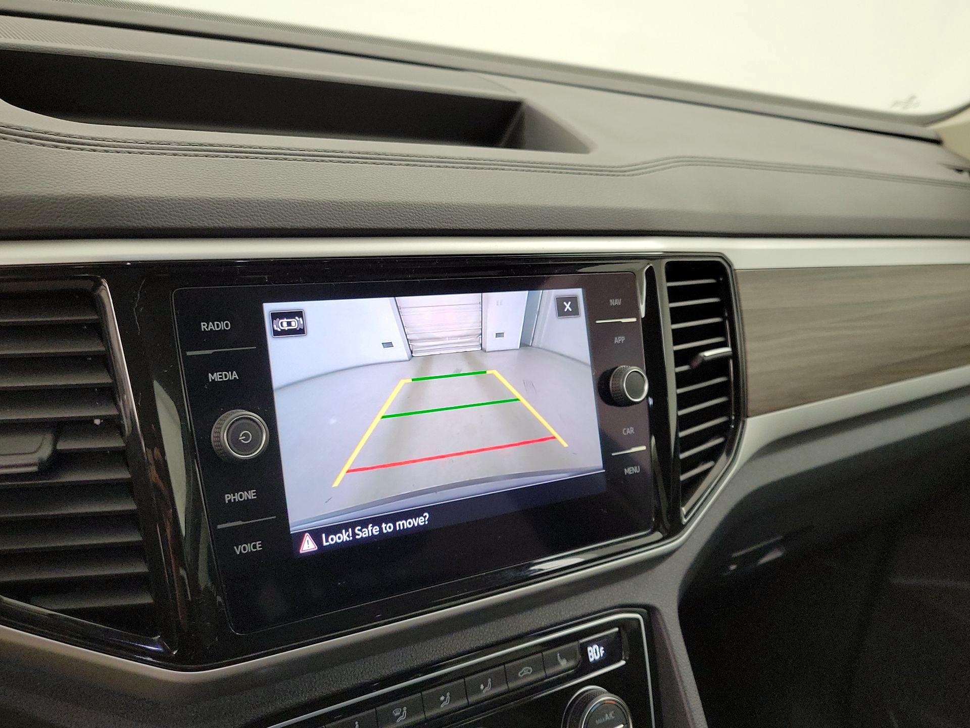 Thumbnail: 2022 Volkswagen Atlas - 15