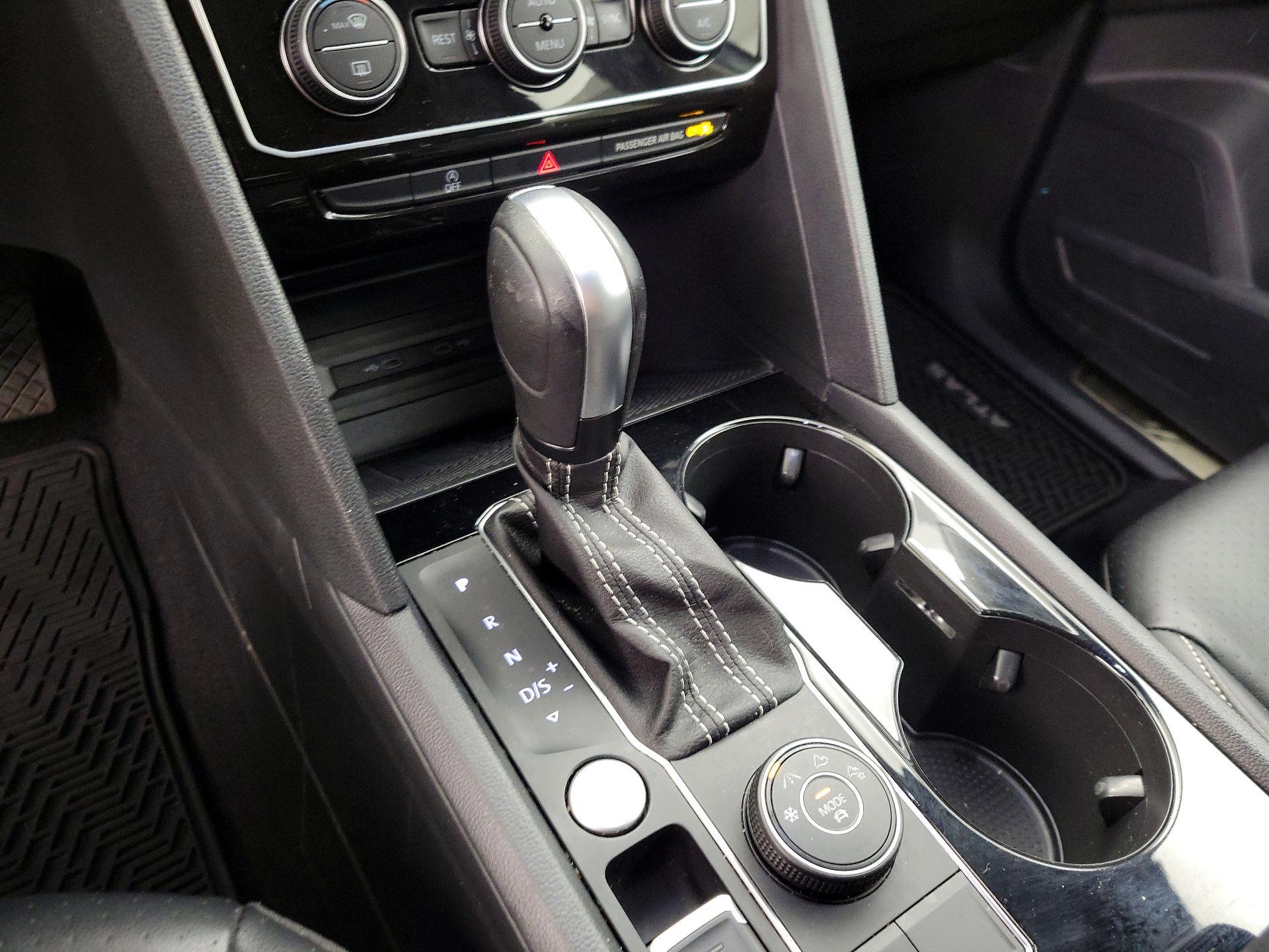 Thumbnail: 2022 Volkswagen Atlas - 18