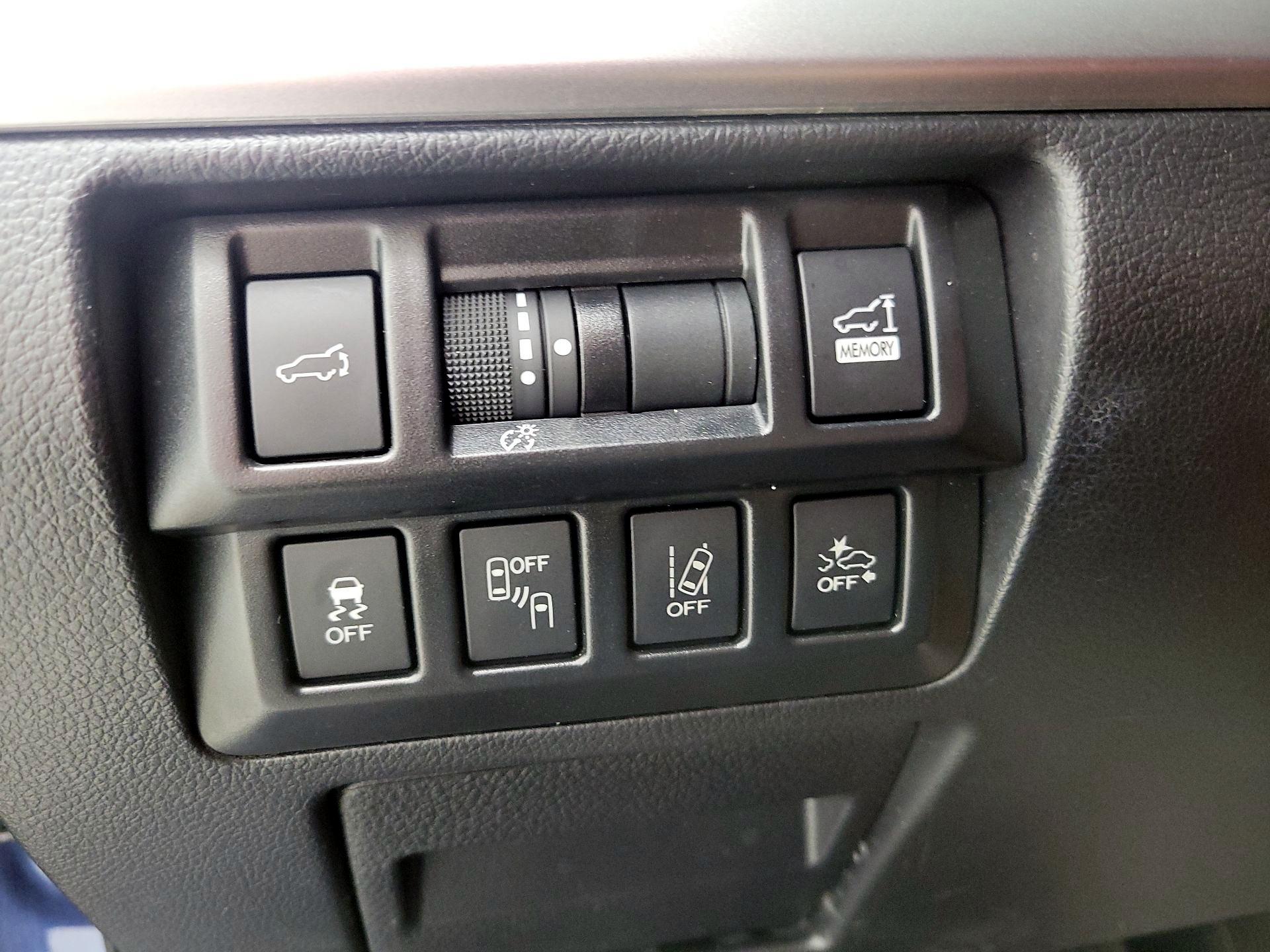 Thumbnail: 2019 Subaru Outback - 13