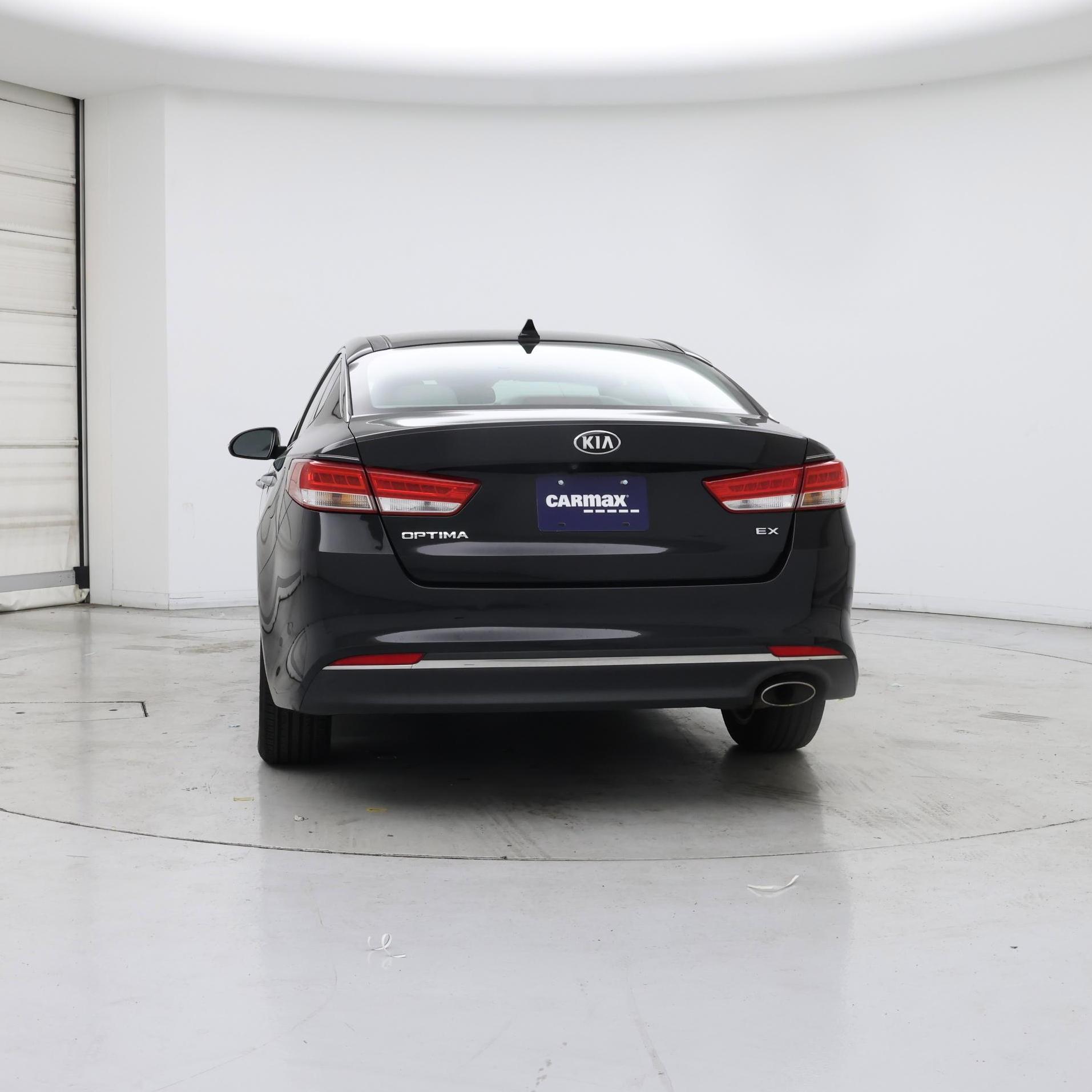 Thumbnail: 2017 Kia Optima - 6