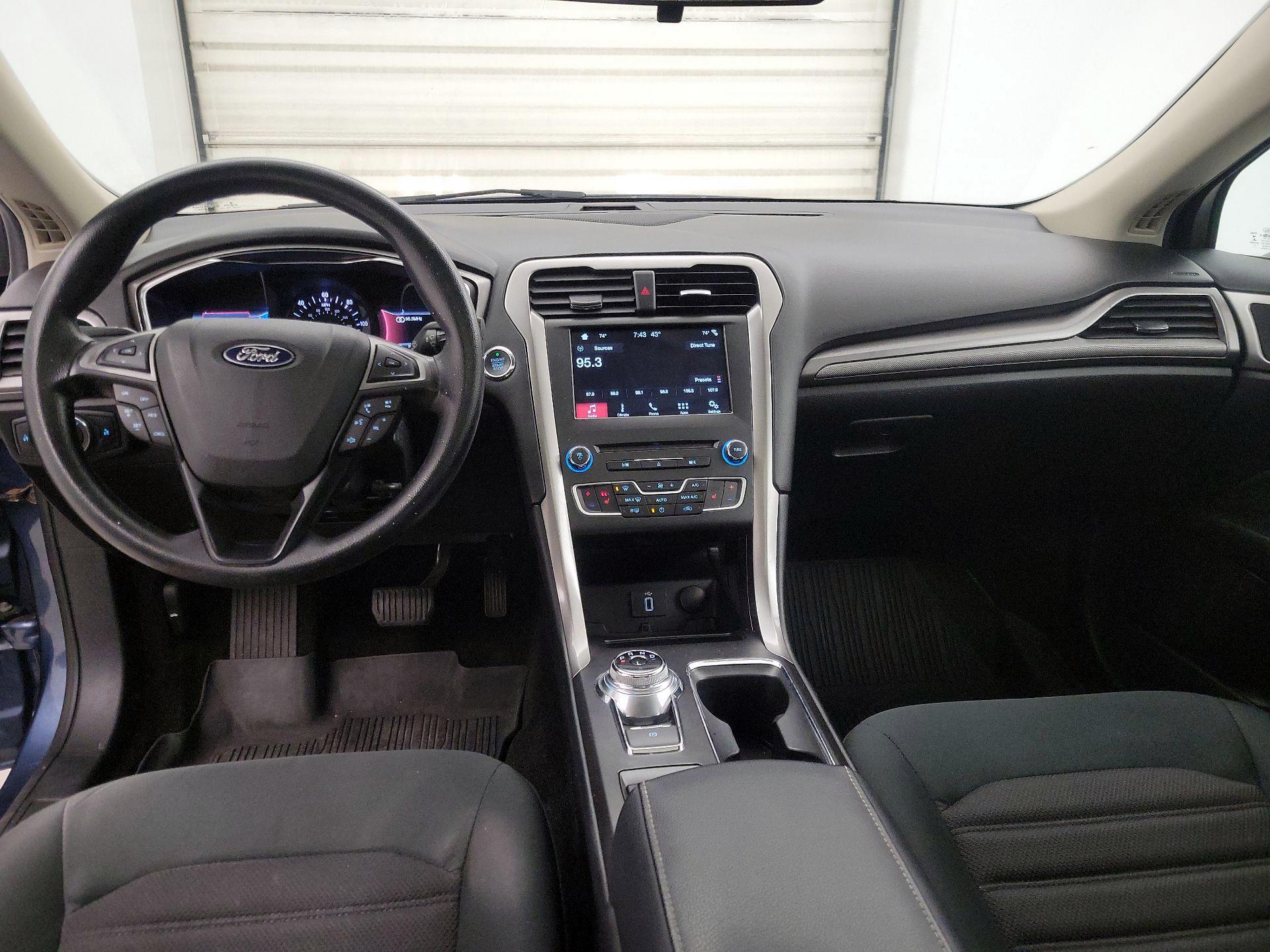 Thumbnail: 2018 Ford Fusion - 9