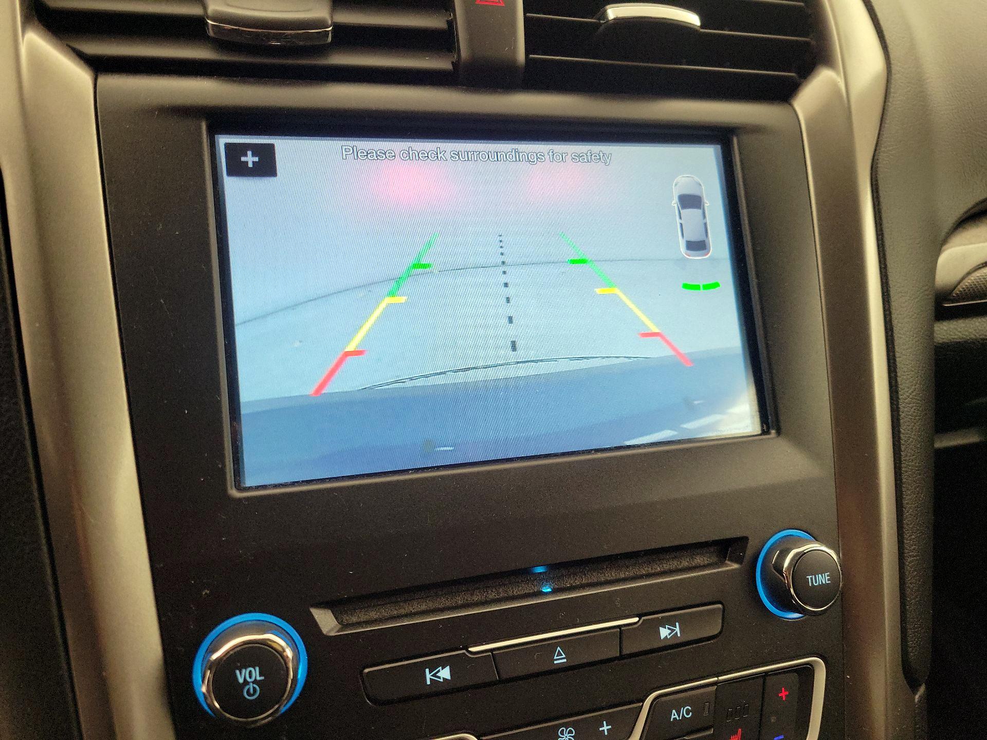 Thumbnail: 2018 Ford Fusion - 14