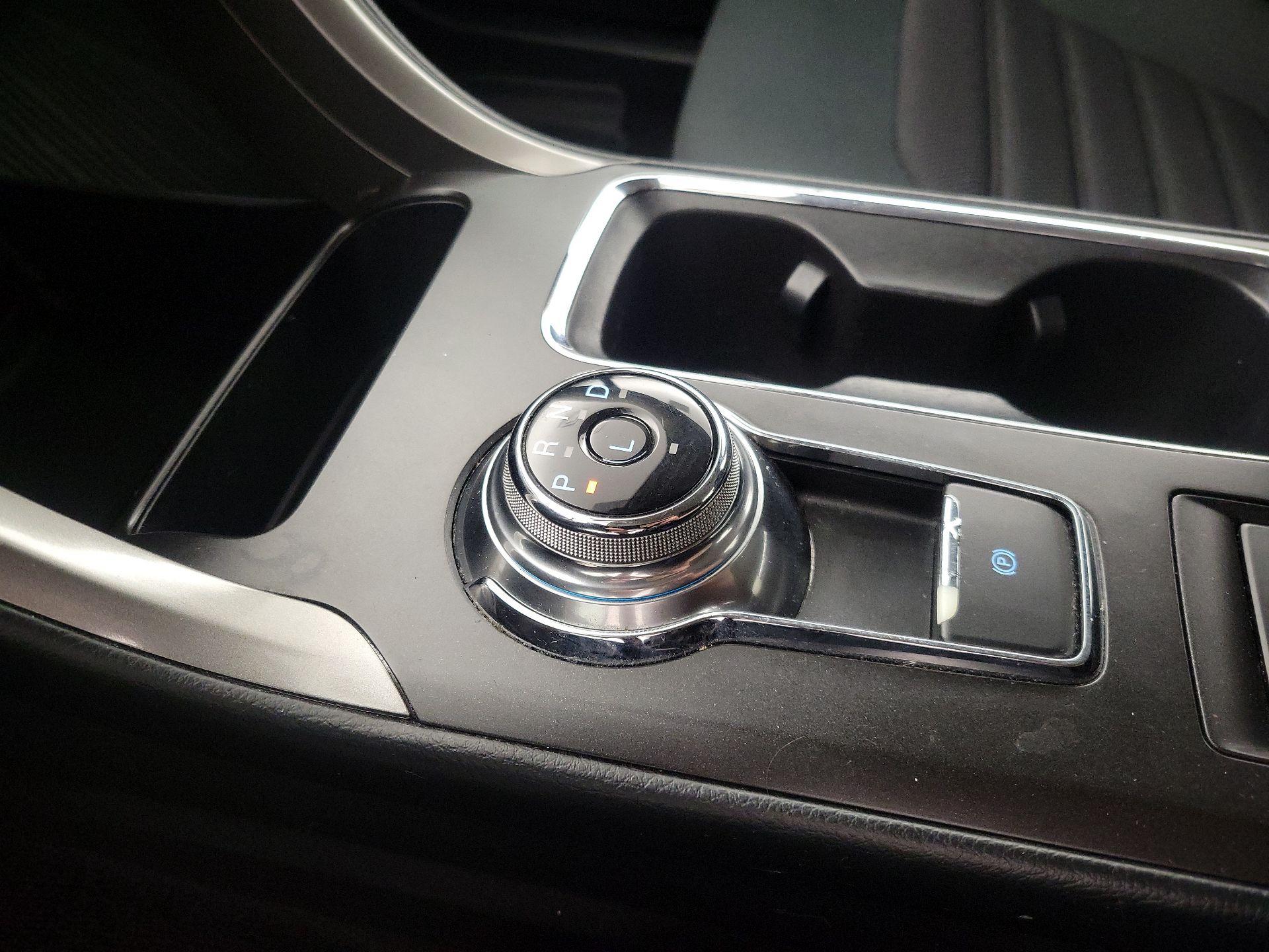 Thumbnail: 2018 Ford Fusion - 17