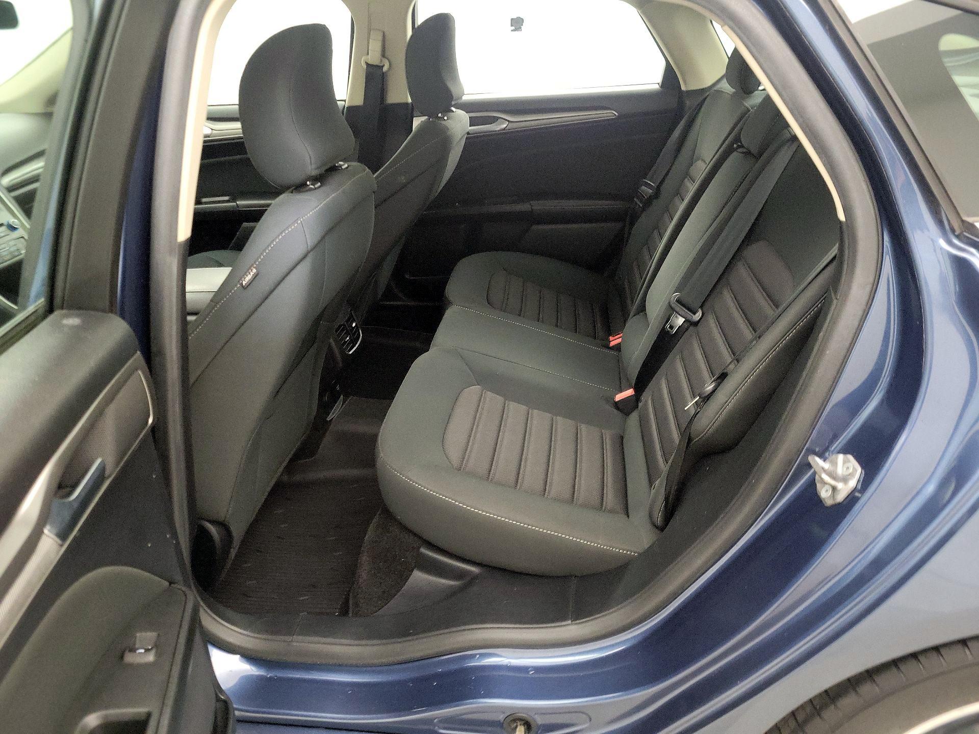 Thumbnail: 2018 Ford Fusion - 20