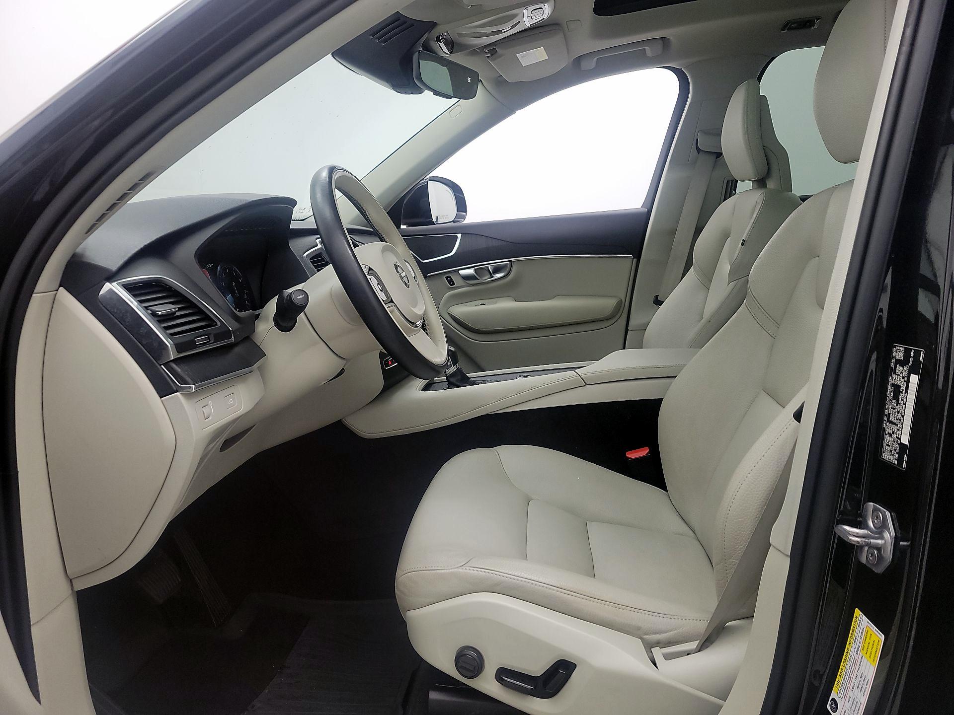 Thumbnail: 2020 Volvo XC90 - 11