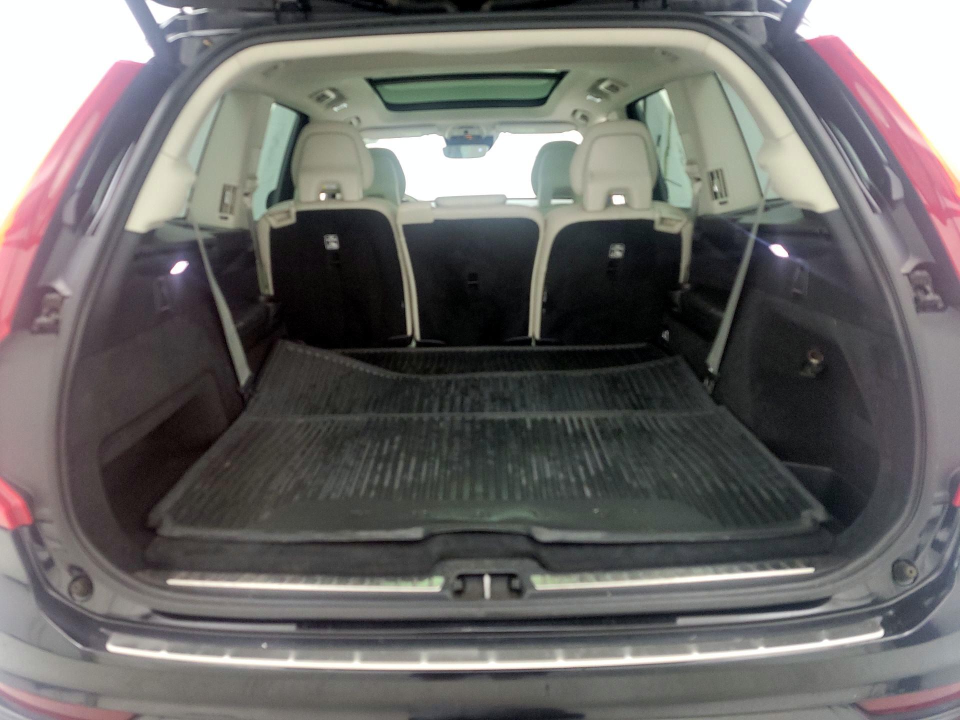 Thumbnail: 2020 Volvo XC90 - 19