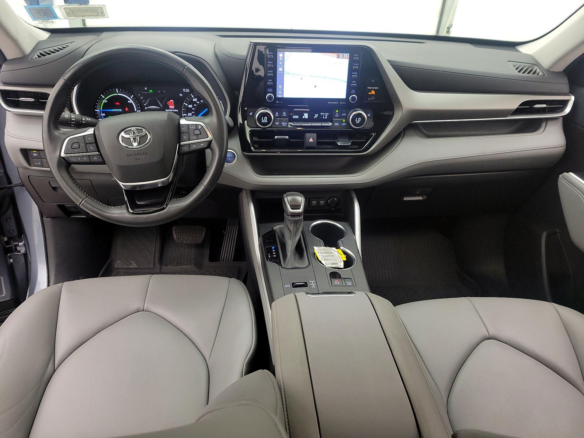 Thumbnail: 2021 Toyota Highlander - 9