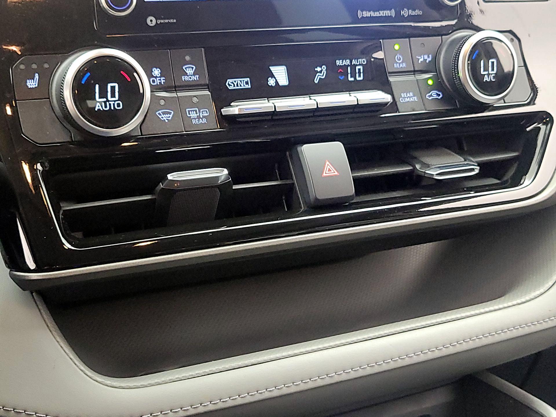 Thumbnail: 2021 Toyota Highlander - 16