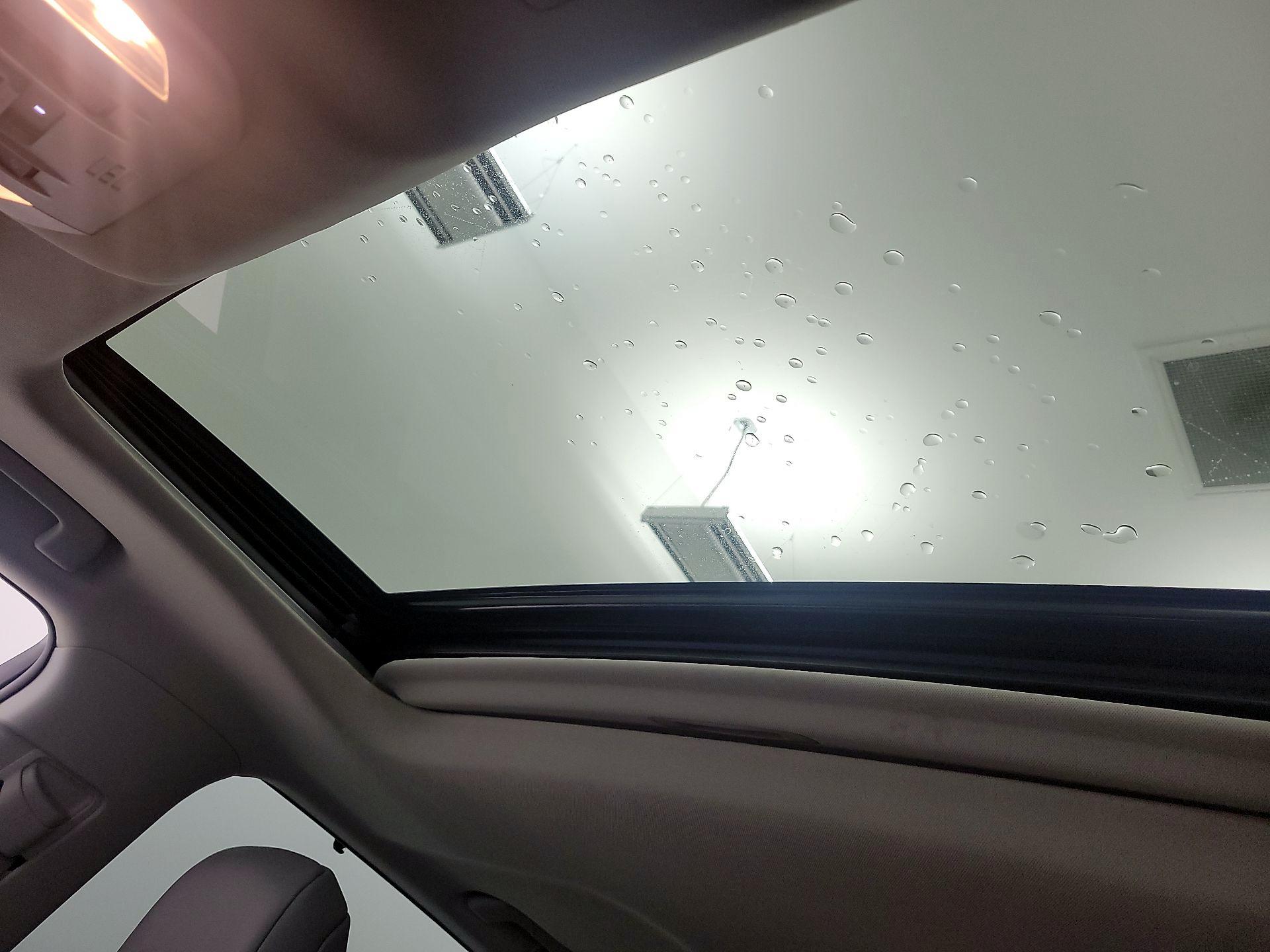 Thumbnail: 2021 Toyota Highlander - 19